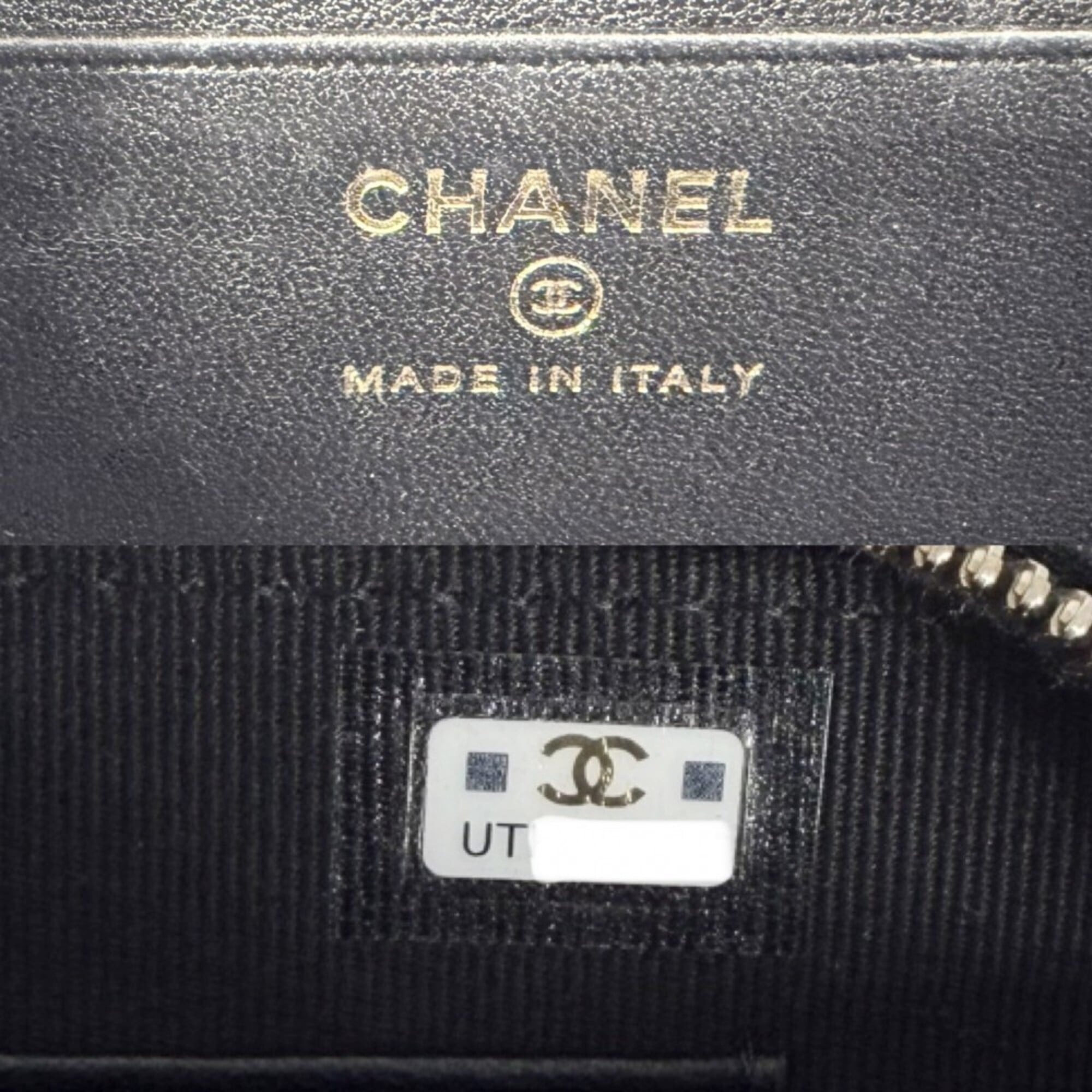 Chanel Matelasse Black Leather Shoulder Bag (Pre-Owned)