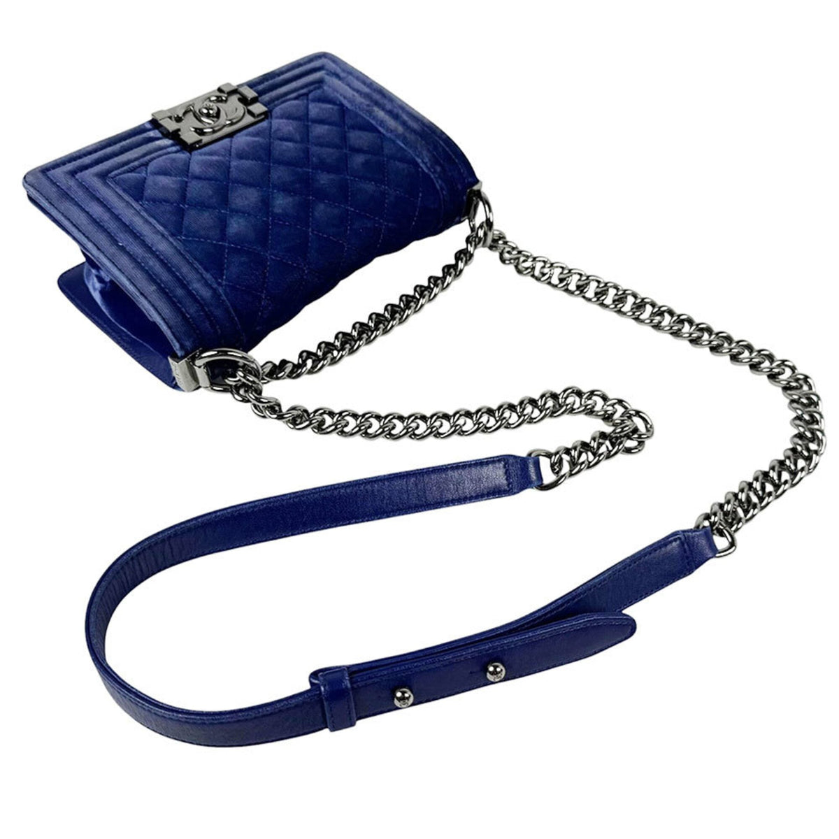 Chanel Blue Velvet Shoulder Bag (Pre-Owned)