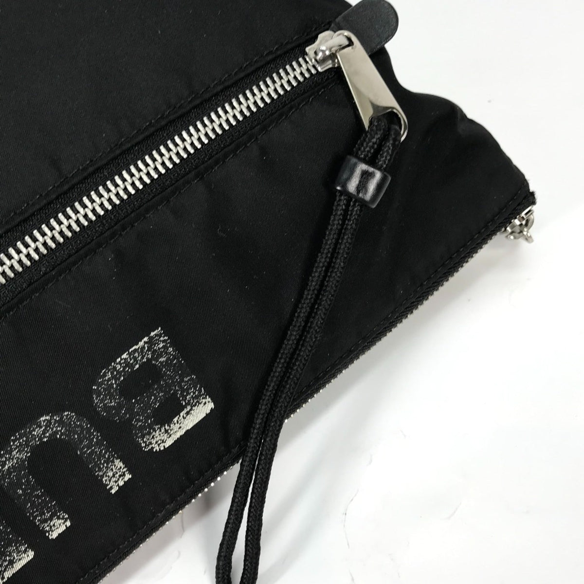Burberry Black Cloth Clutch Bag (Pre-Owned)