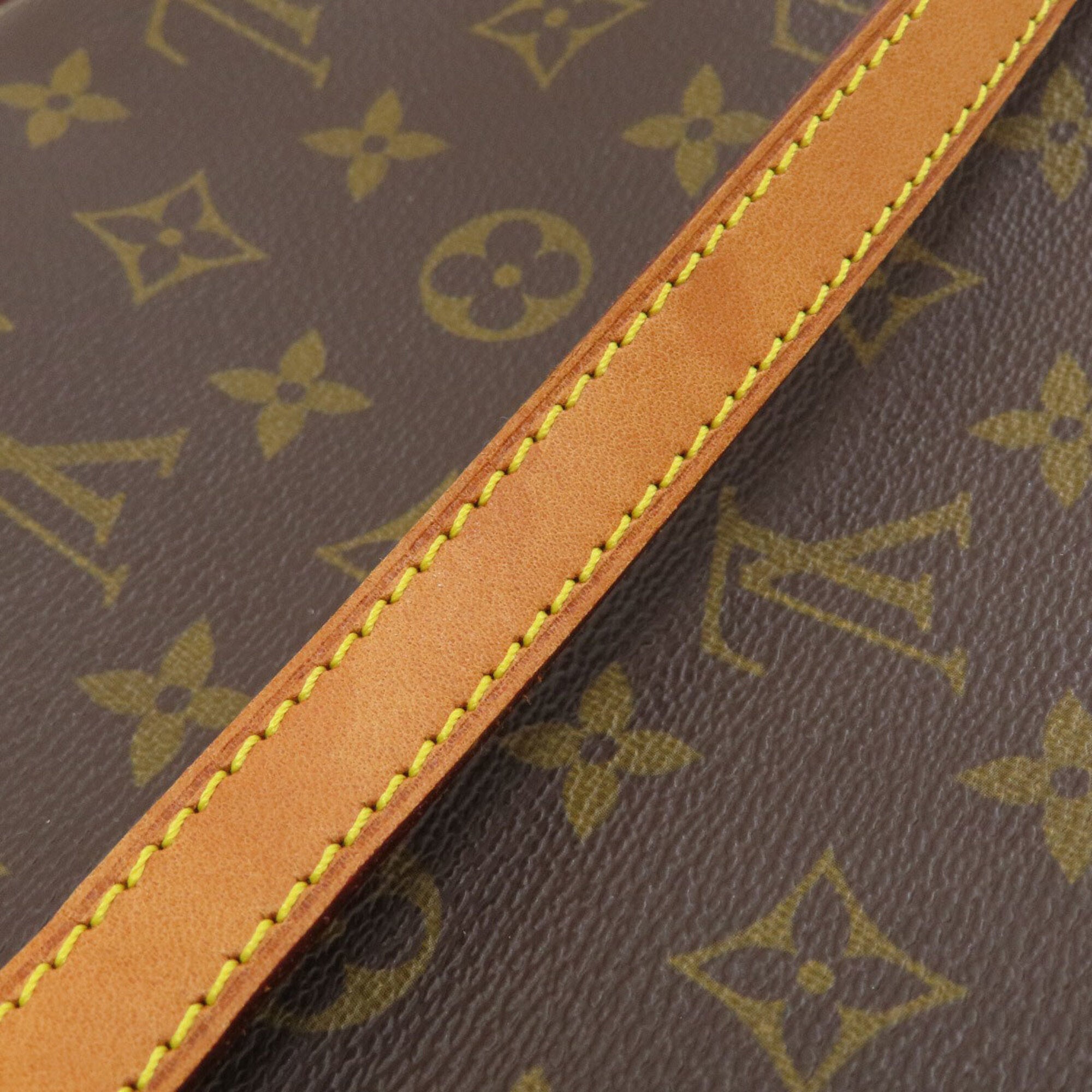 Louis Vuitton Monogram Monogram Canvas Shoulder Bag (Pre-Owned)