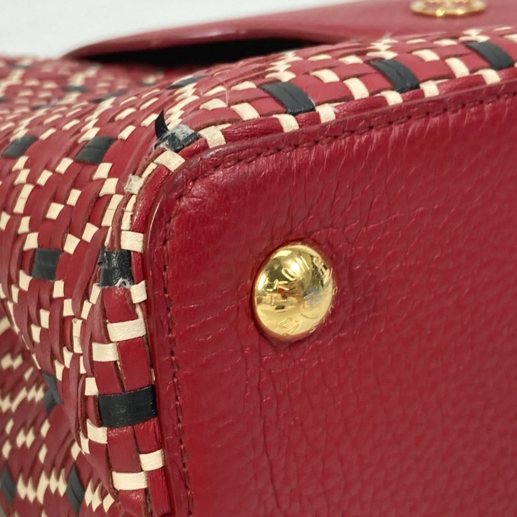 Louis Vuitton Black Red Color Leather Handbag (Pre-Owned)