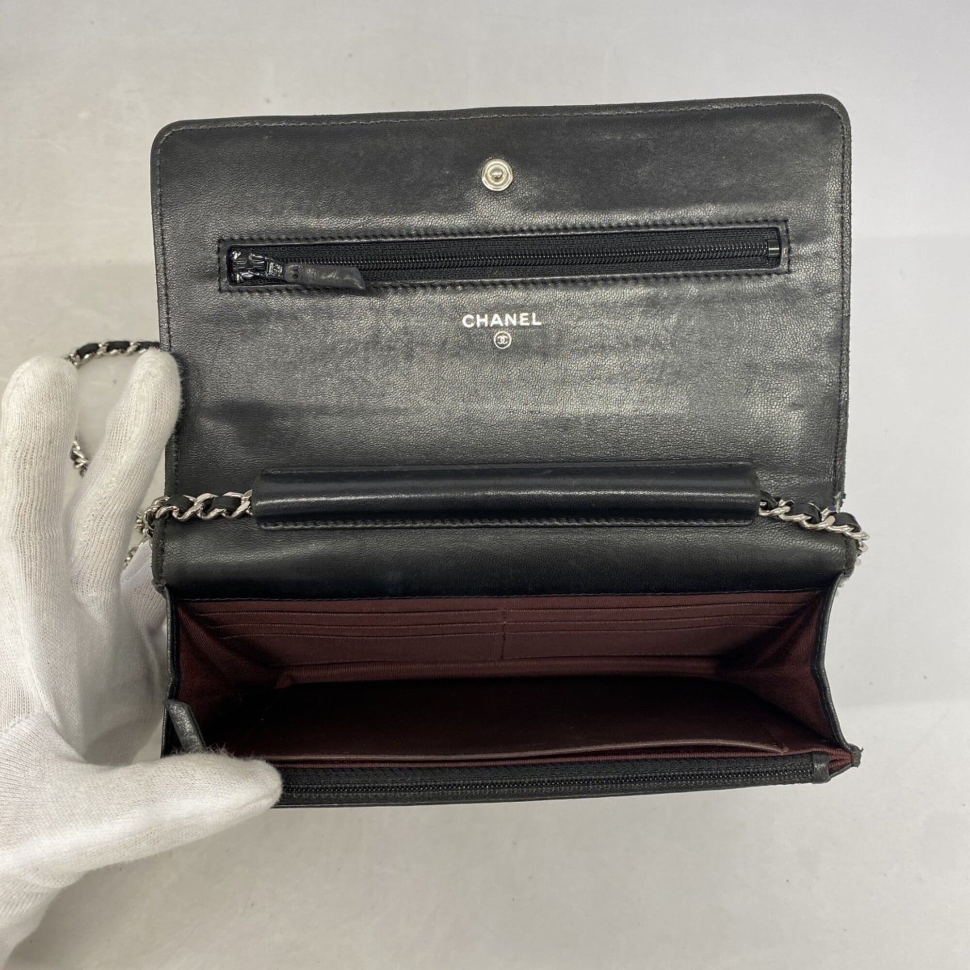 Chanel Black Leather Chain/Shoulder Wallet (Pre-Owned)
