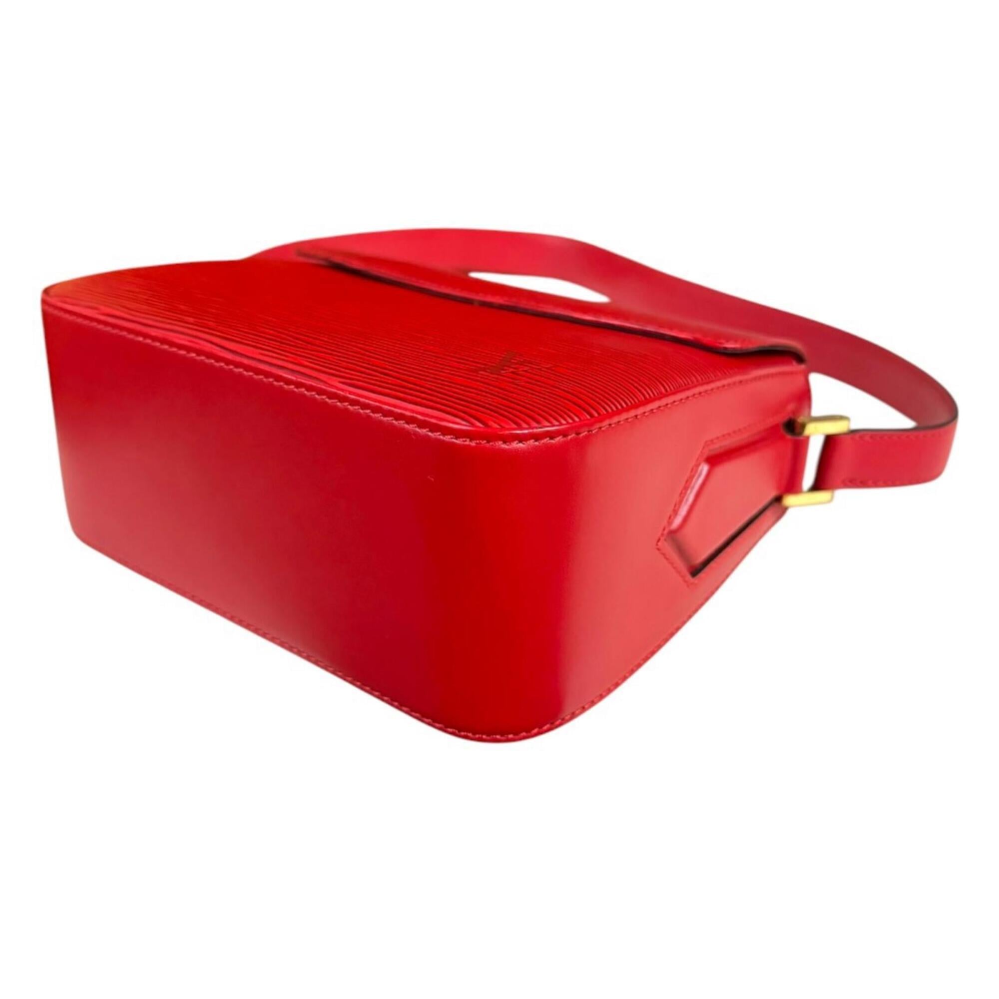 Louis Vuitton Red Color Epi Leather Shoulder Bag (Pre-Owned)
