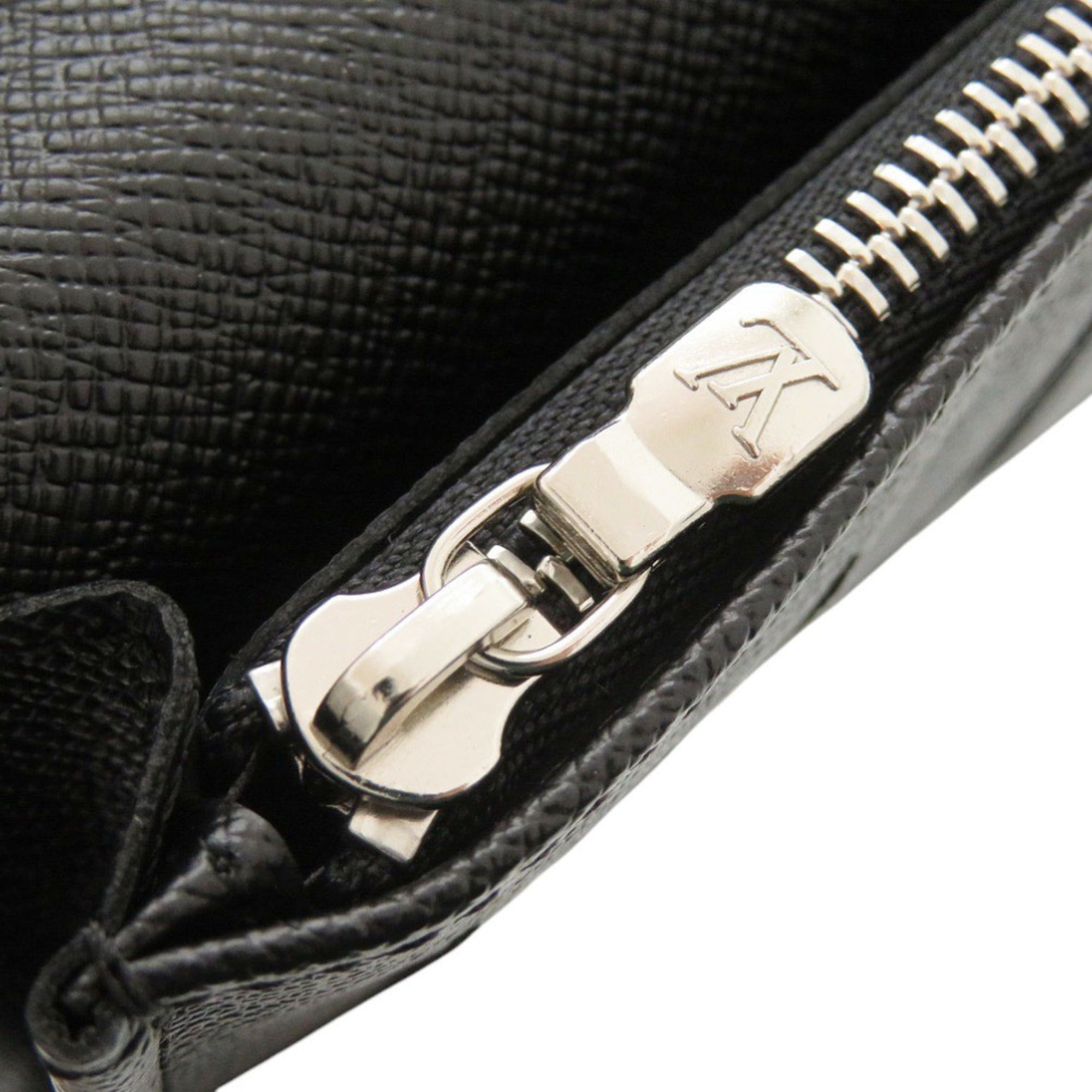 Louis Vuitton Noir Epi Leather Long Wallet (Bi-Fold) (Pre-Owned)