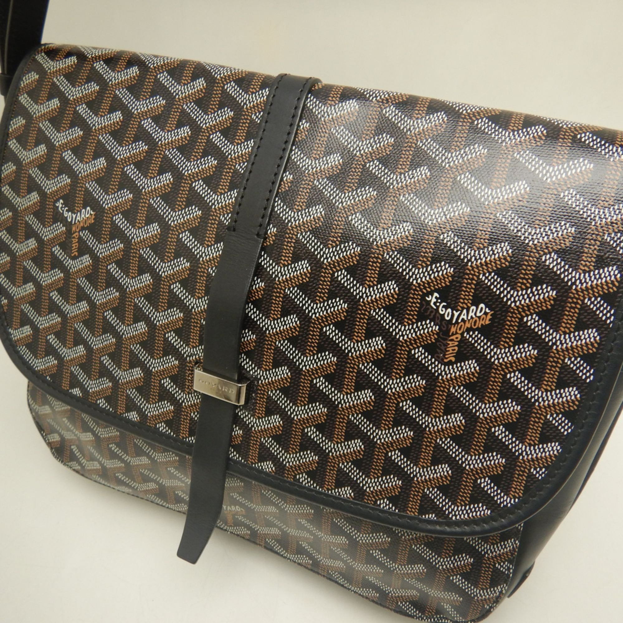 Goyard Black Coated Canvas Shoulder Bag (Pre-Owned)