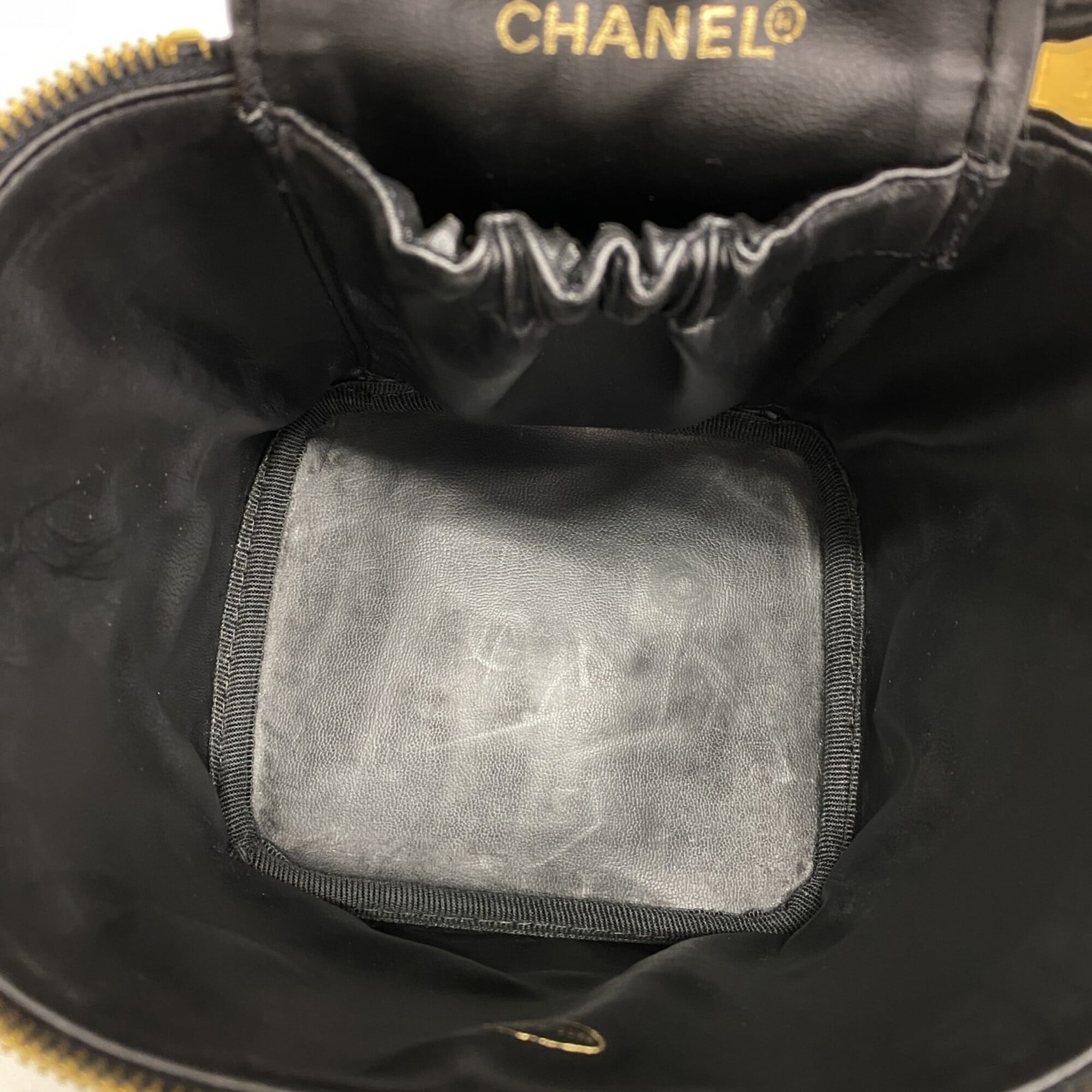 Chanel Black Leather Vanity Bag (Pre-Owned)