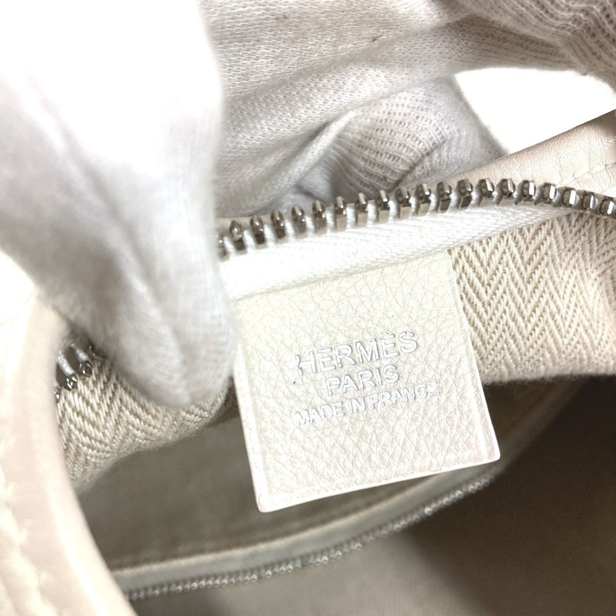 Hermes White Leather Shoulder Bag (Pre-Owned)