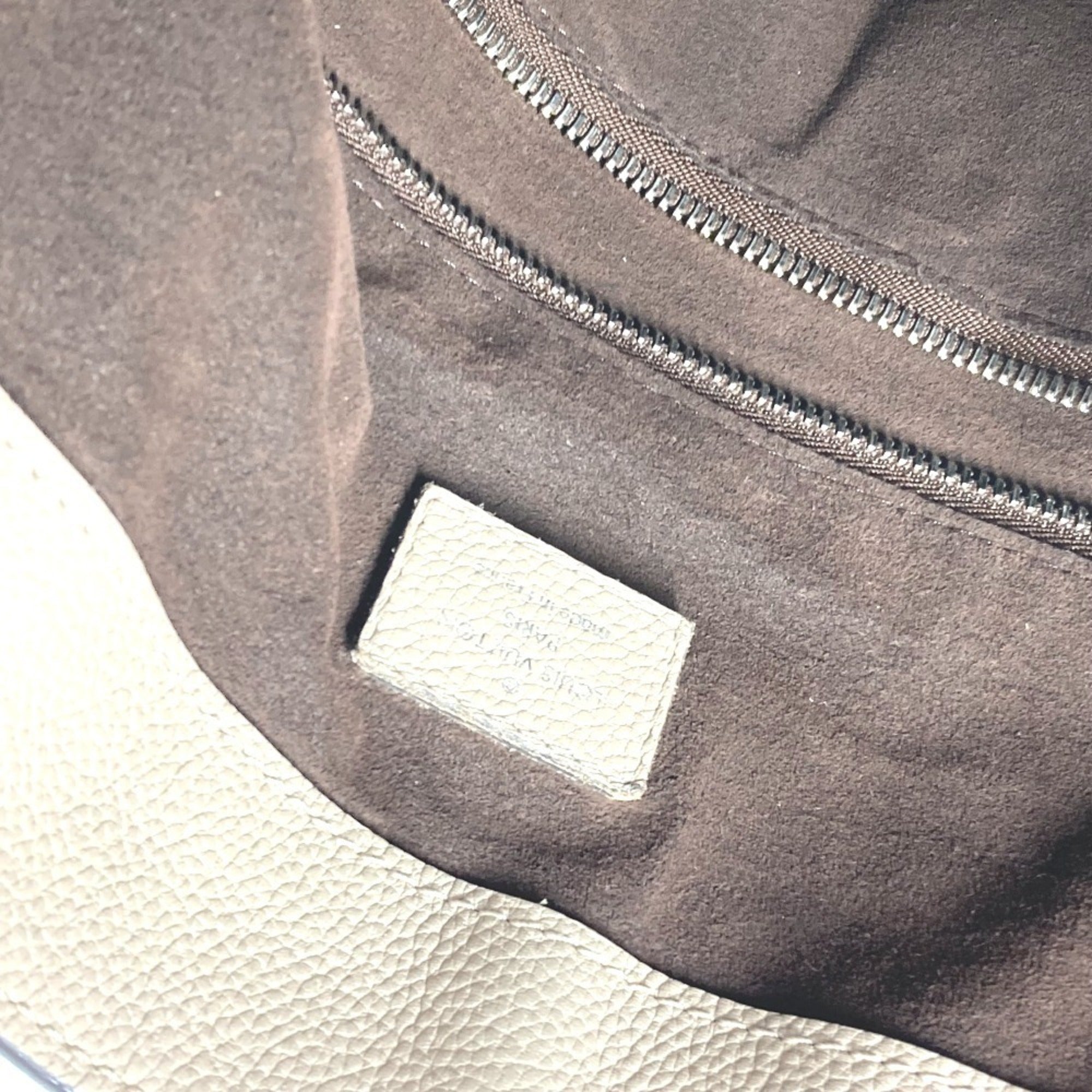 Louis Vuitton Beige Monogram Shoulder Bag Tote Bag (Pre-Owned)