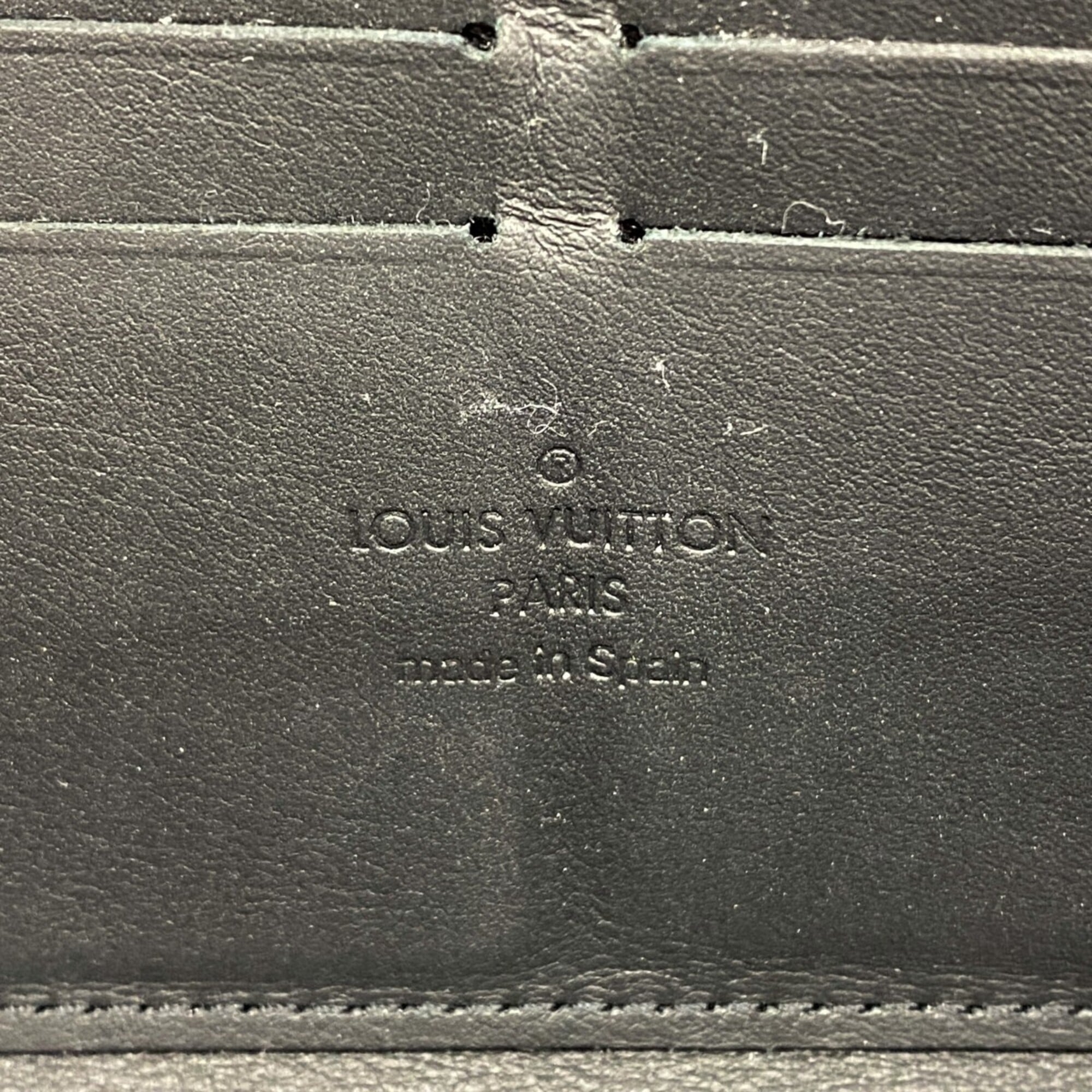 Louis Vuitton Black Long Wallet (Bi-Fold) (Pre-Owned)