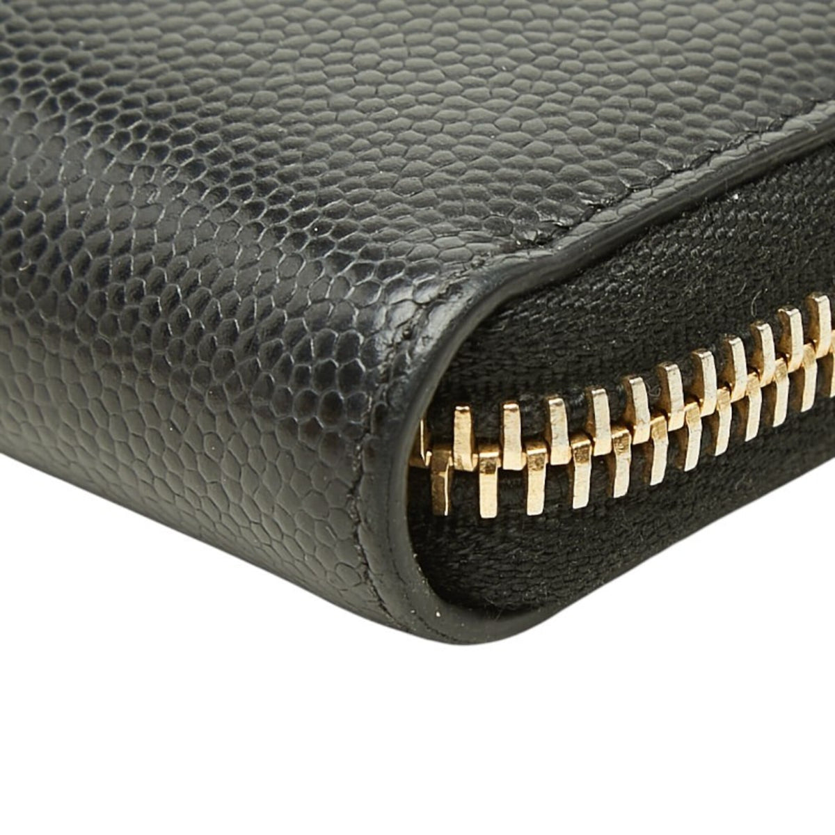Saint Laurent Black Leather Long Wallet (Bi-Fold) (Pre-Owned)