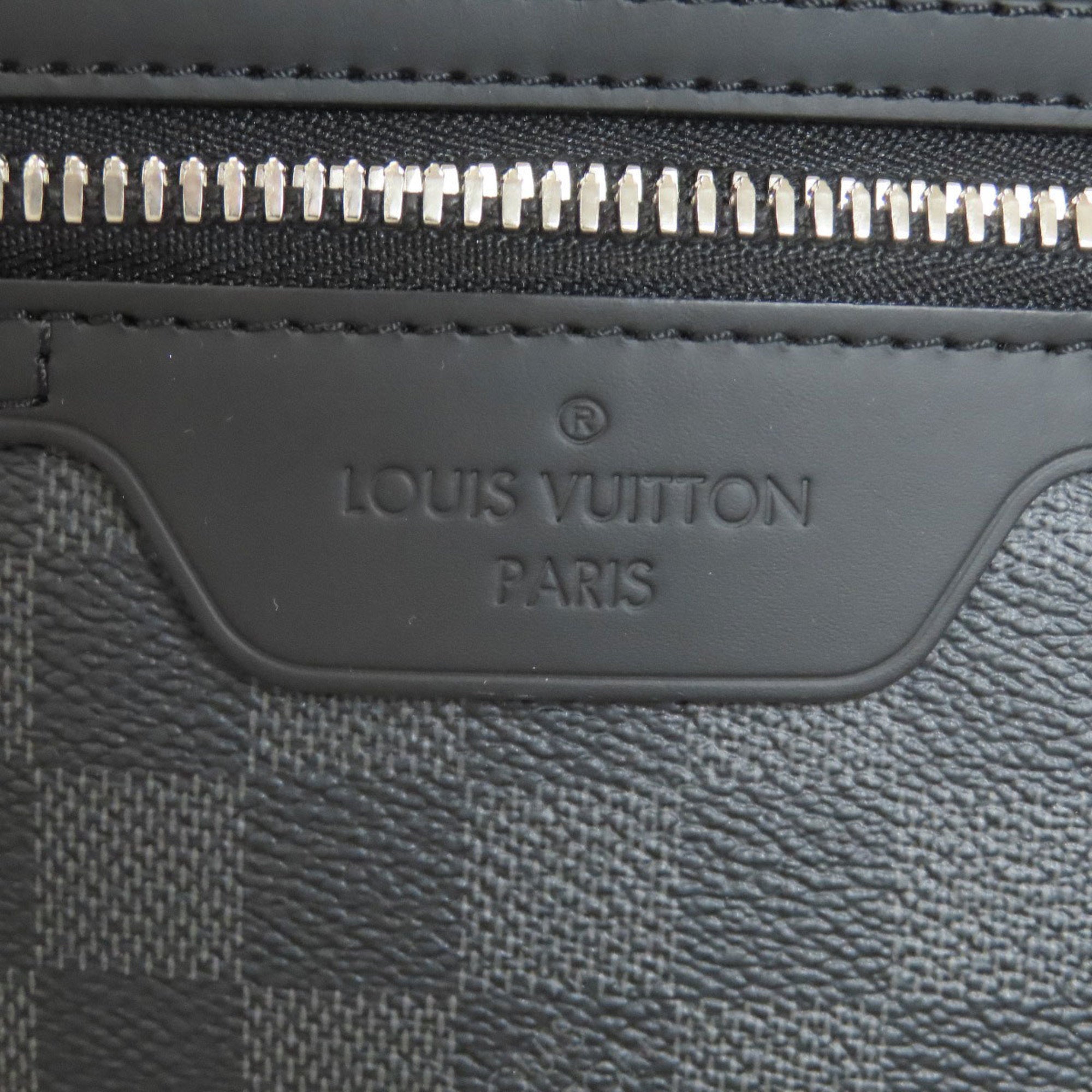 Louis Vuitton Black Damier Canvas Shoulder Bag (Pre-Owned)