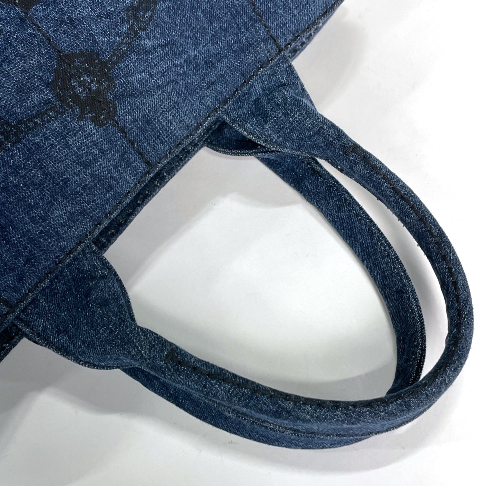 Prada Blue Denim Tote Bag (Pre-Owned)