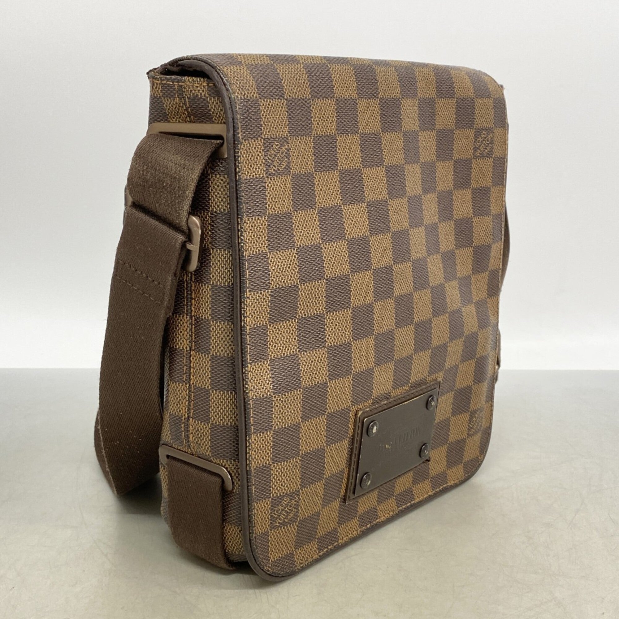 Louis Vuitton Ebene Shoulder Bag (Pre-Owned)