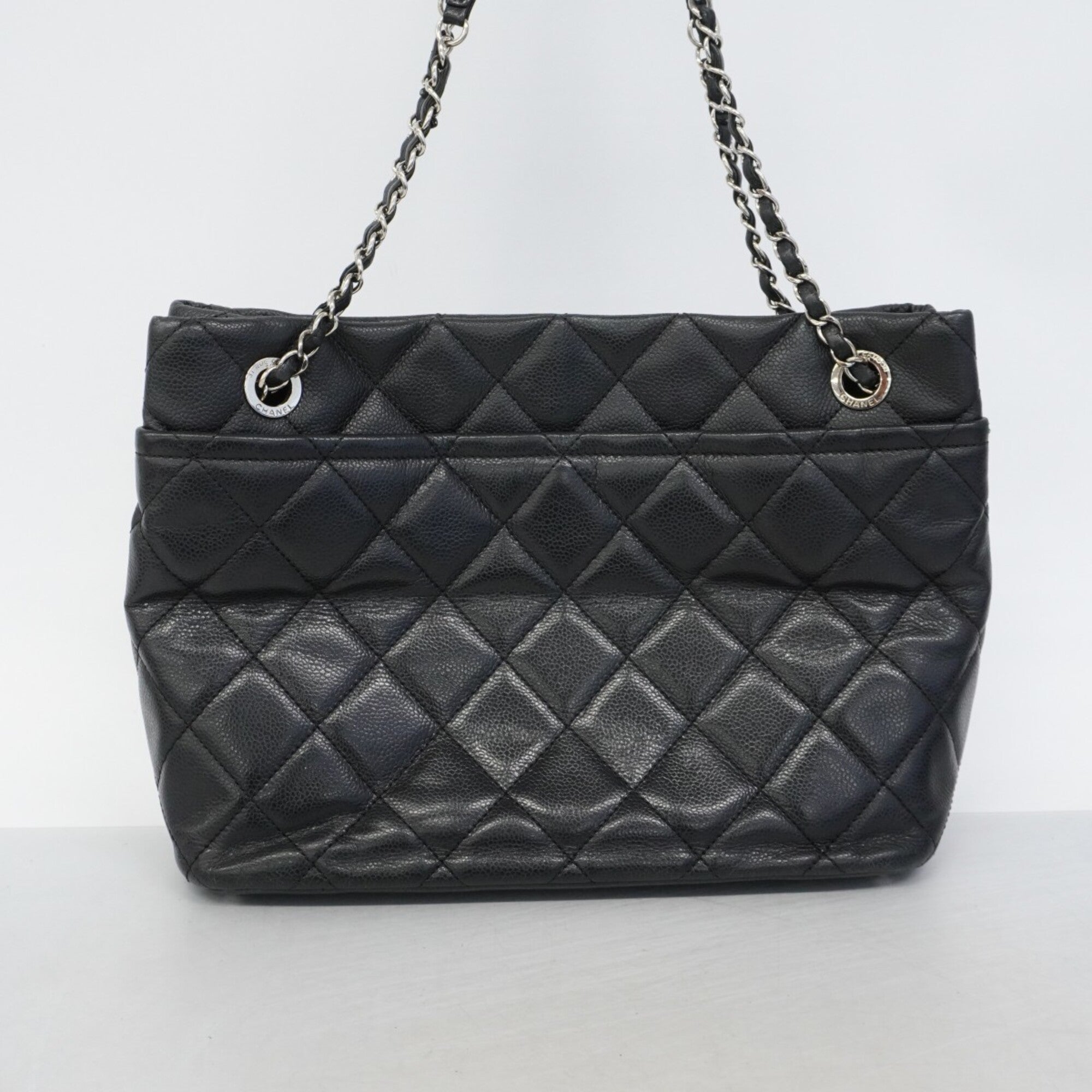 Chanel Black Grained Calfskin Tote Bag (Pre-Owned)