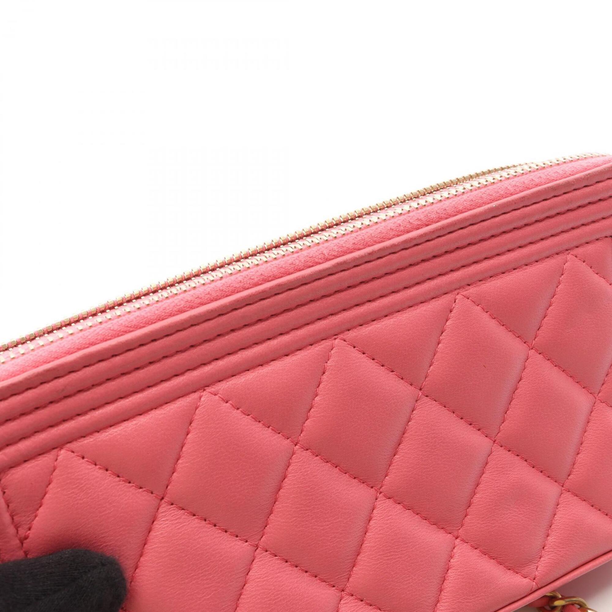 Chanel Pink Leather Handbag Shoulder Bag (Pre-Owned)