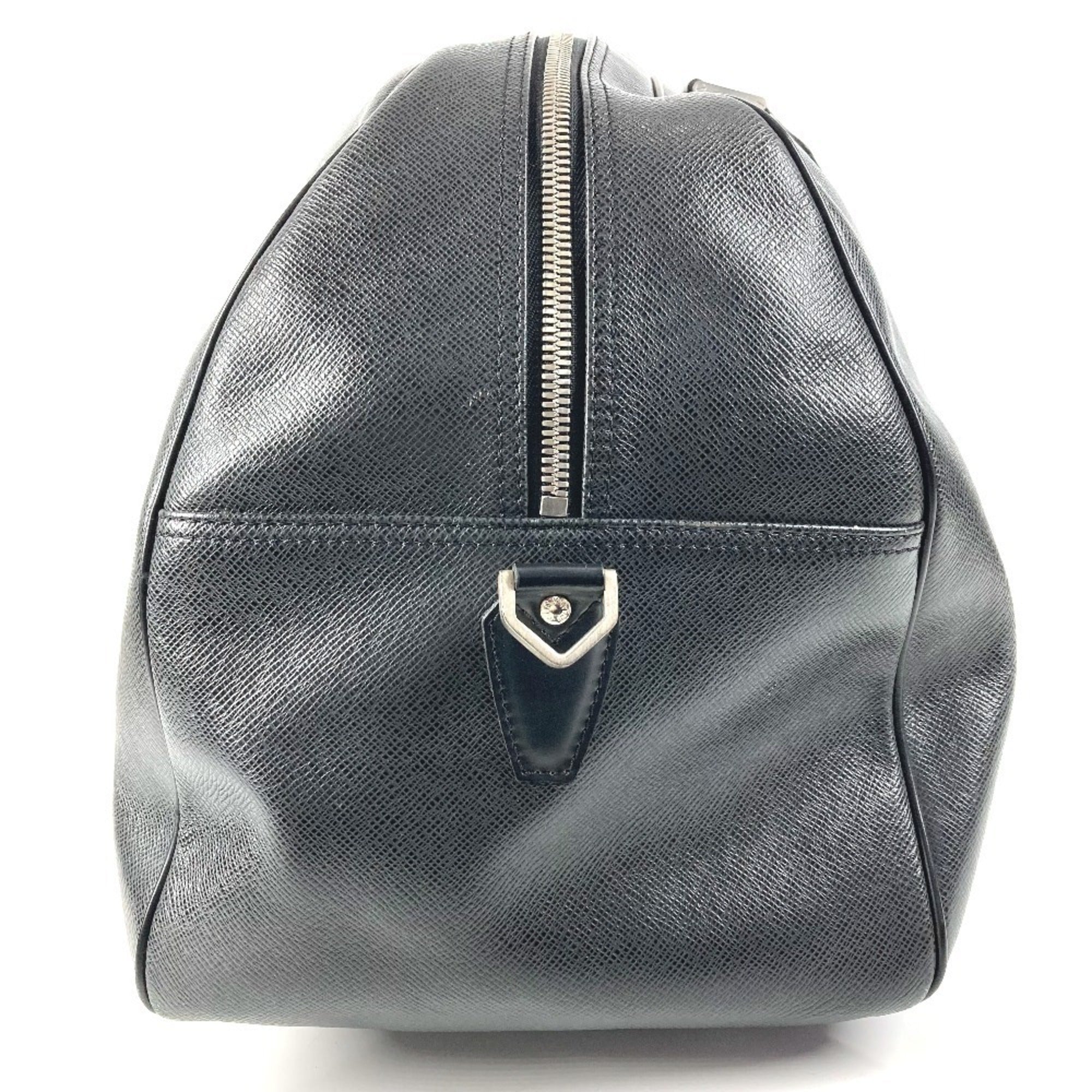 Louis Vuitton Taiga Ardoise Black Taiga Leather Boston Bag (Pre-Owned)