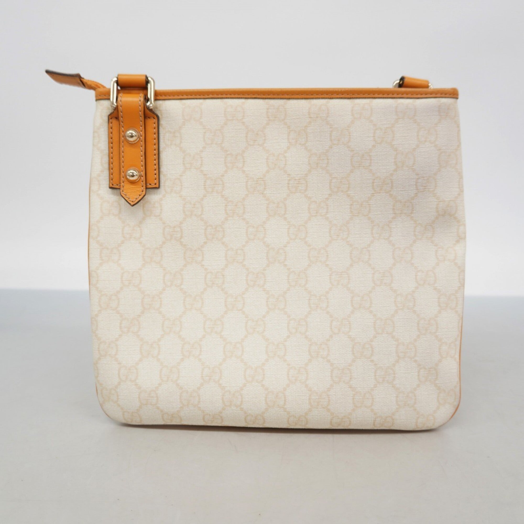 Gucci Ivory Pvc Shoulder Bag (Pre-Owned)