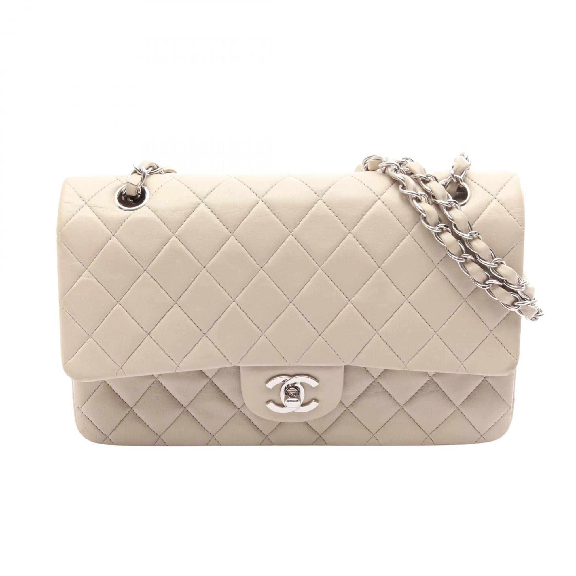 Chanel Gray Leather Handbag Shoulder Bag (Pre-Owned)