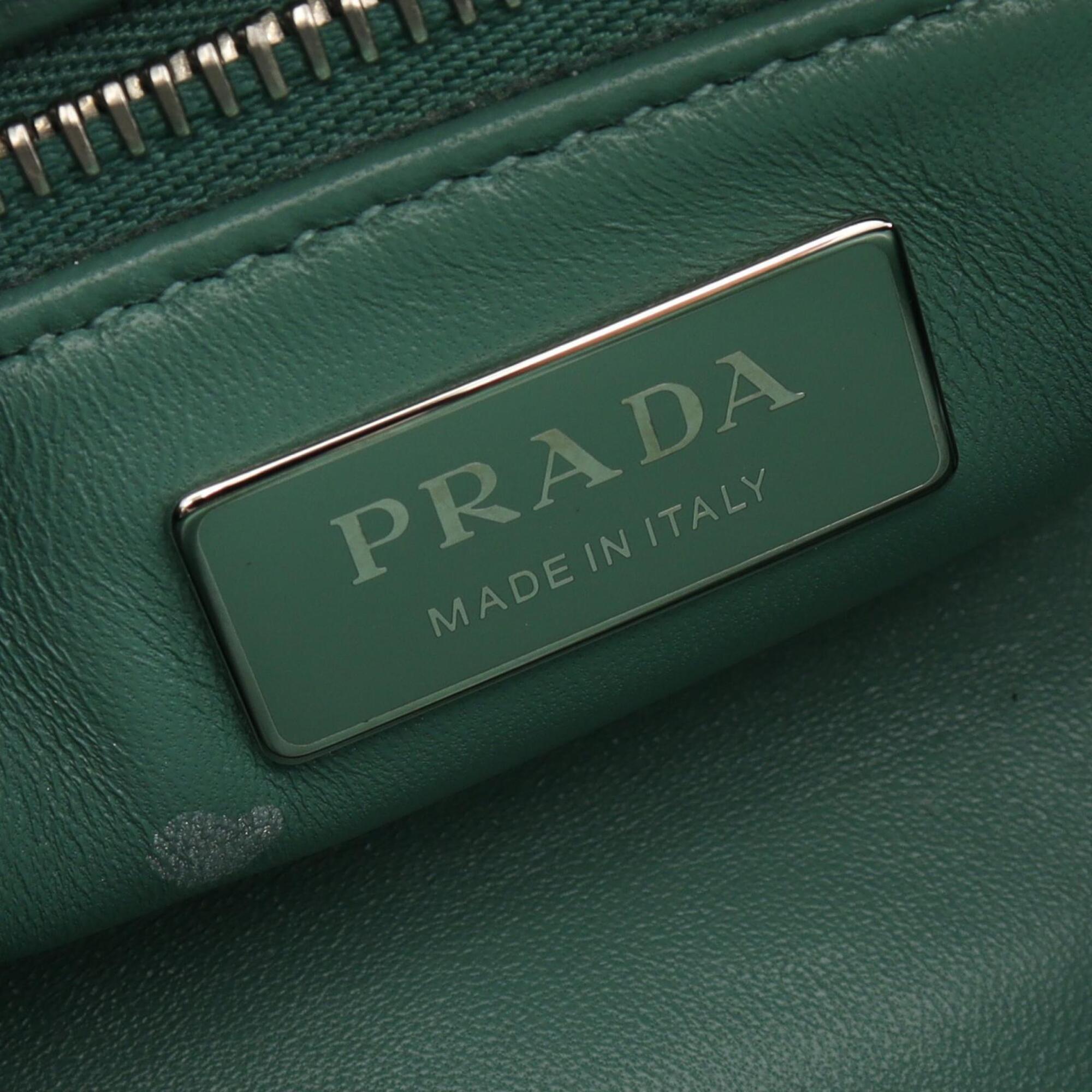 Prada Green Leather Handbag Shoulder Bag (Pre-Owned)