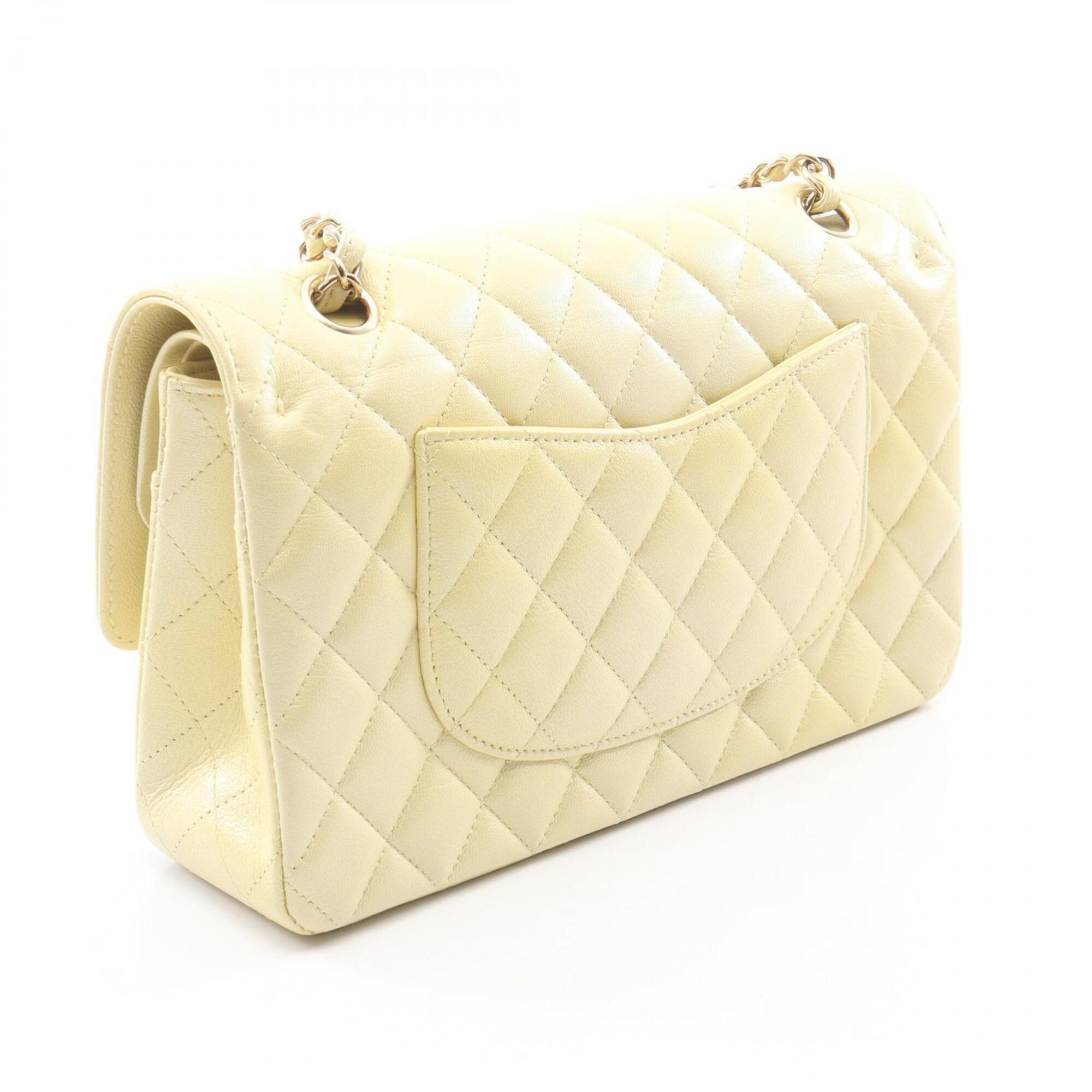 Chanel Yellow Leather Handbag Shoulder Bag (Pre-Owned)