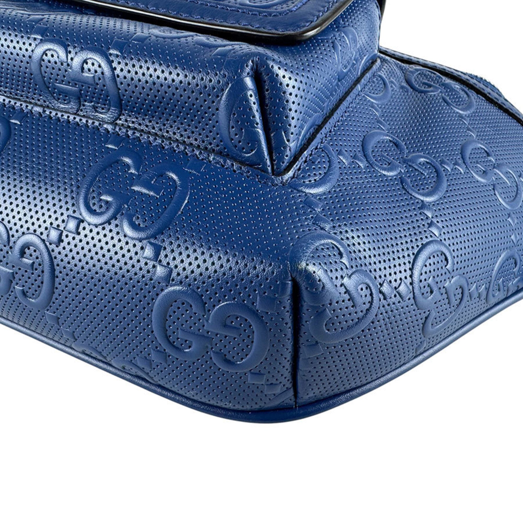 Gucci Blue Leather Fanny Pack Sling Bag (Pre-Owned)