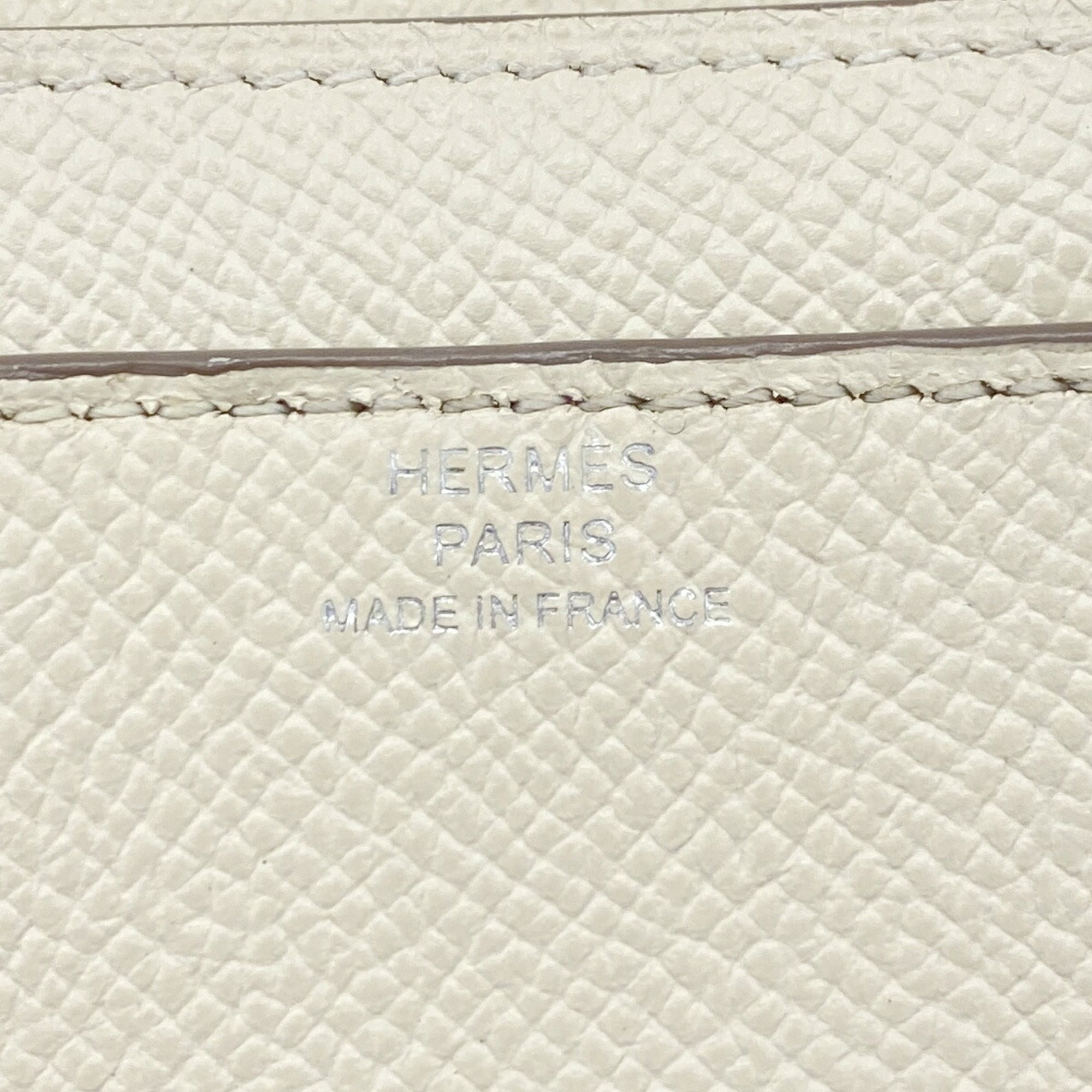 Hermes White Leather Chain/Shoulder Wallet (Pre-Owned)