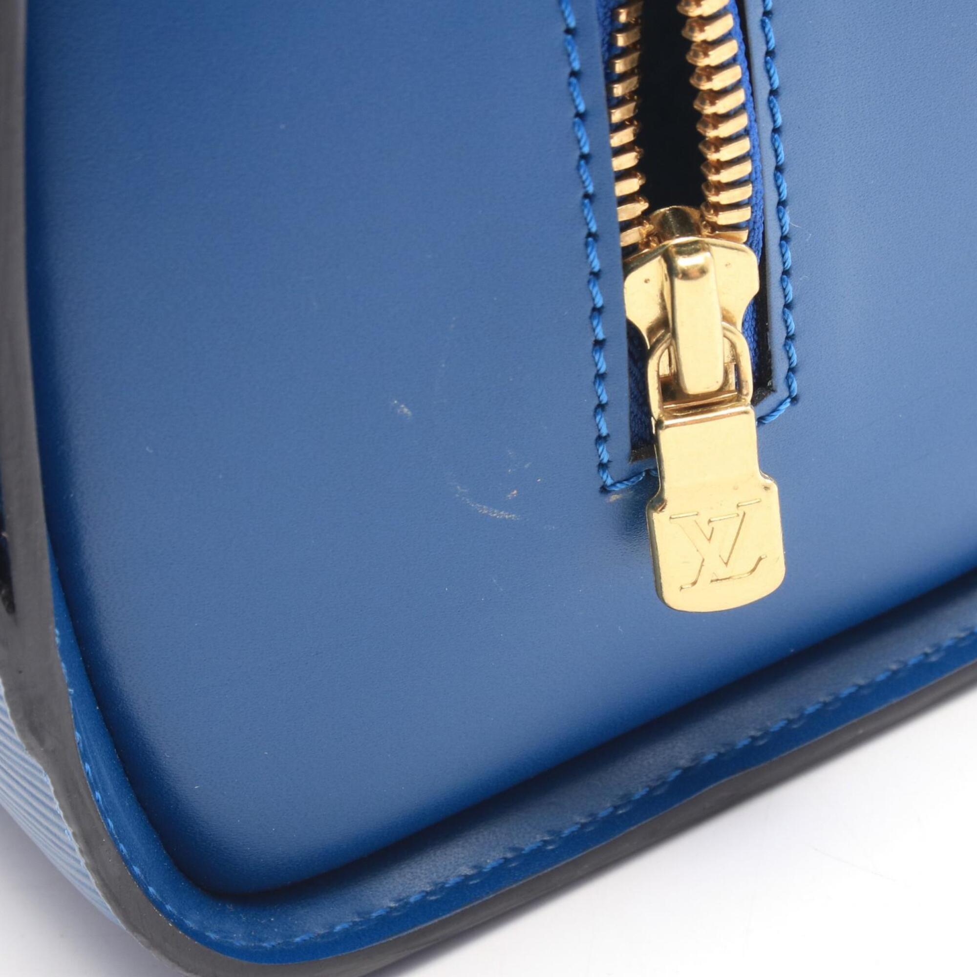 Louis Vuitton Blue Epi Leather Handbag (Pre-Owned)