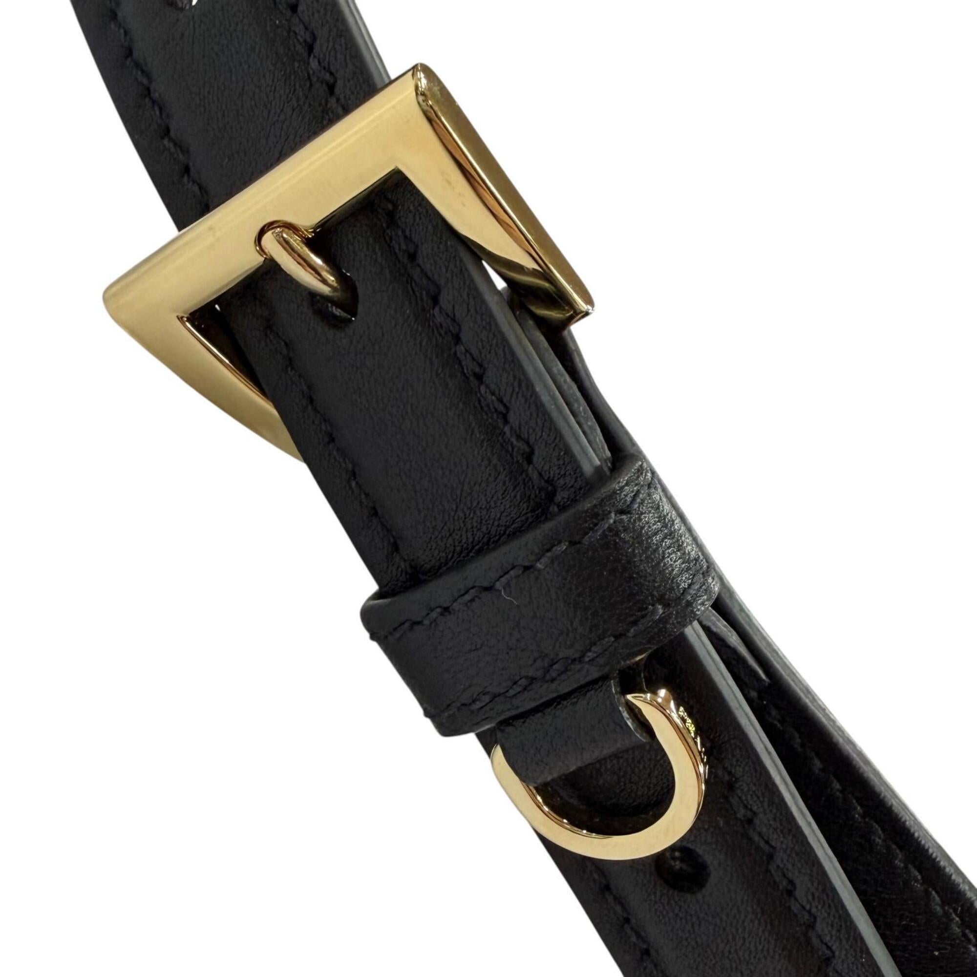 Prada Black Leather Shoulder Bag (Pre-Owned)