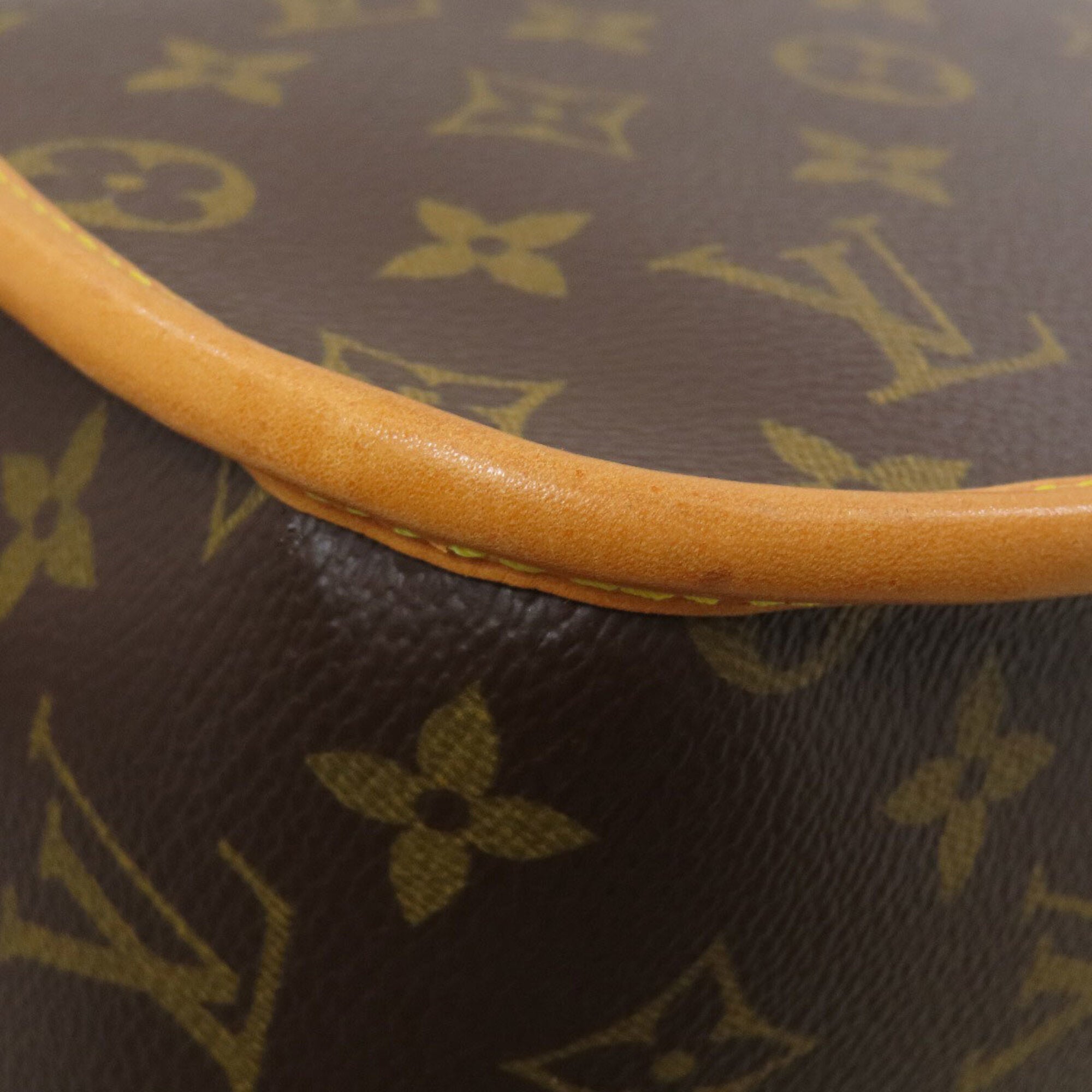 Louis Vuitton Monogram Monogram Shoulder Bag (Pre-Owned)