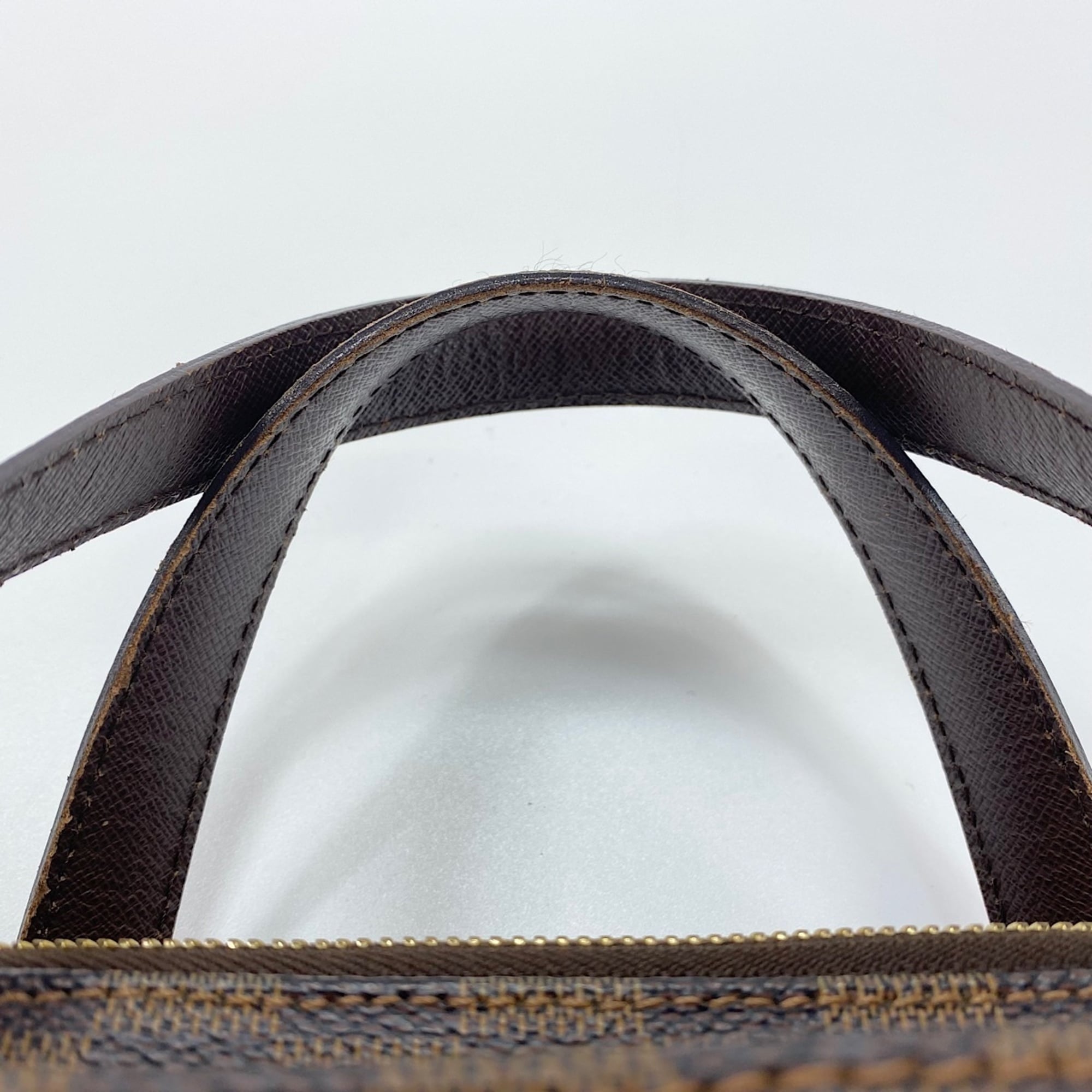 Louis Vuitton Brown Handbag (Pre-Owned)