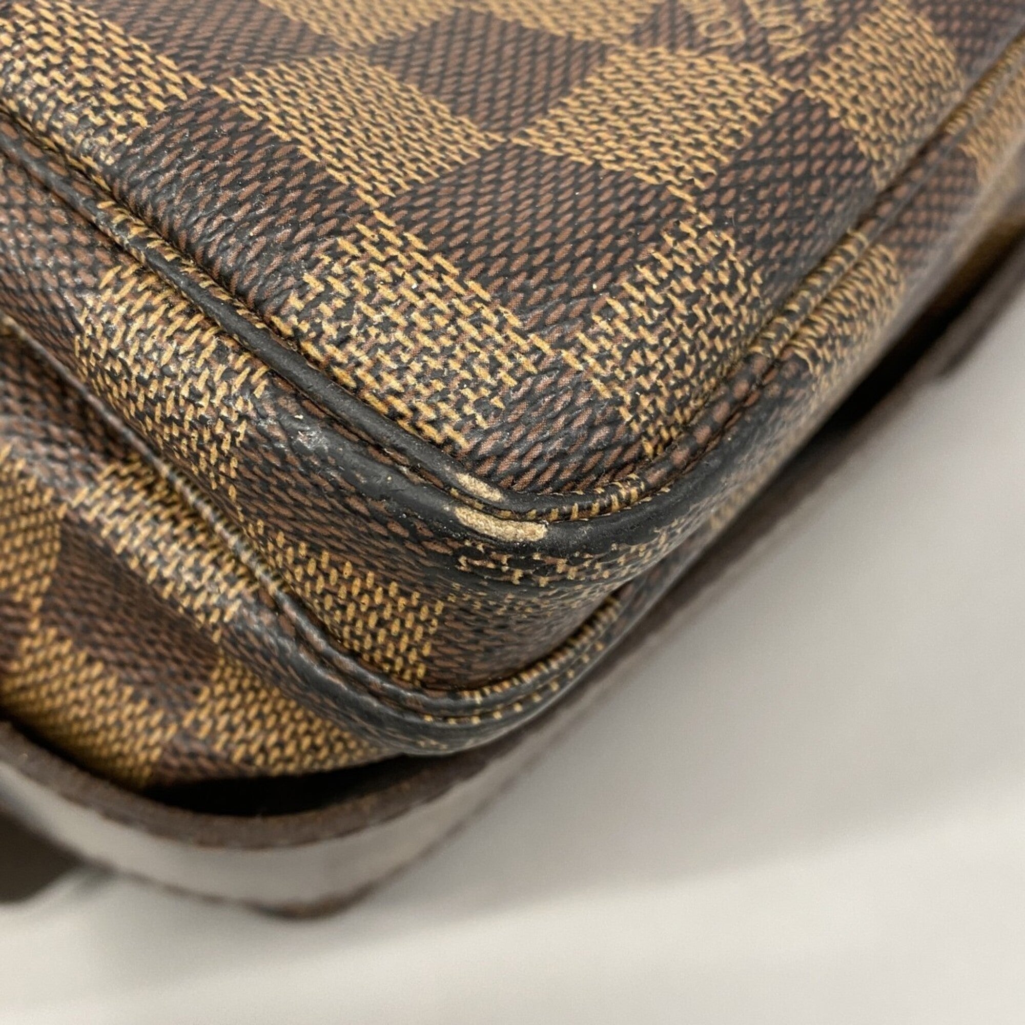 Louis Vuitton Ebene Shoulder Bag (Pre-Owned)