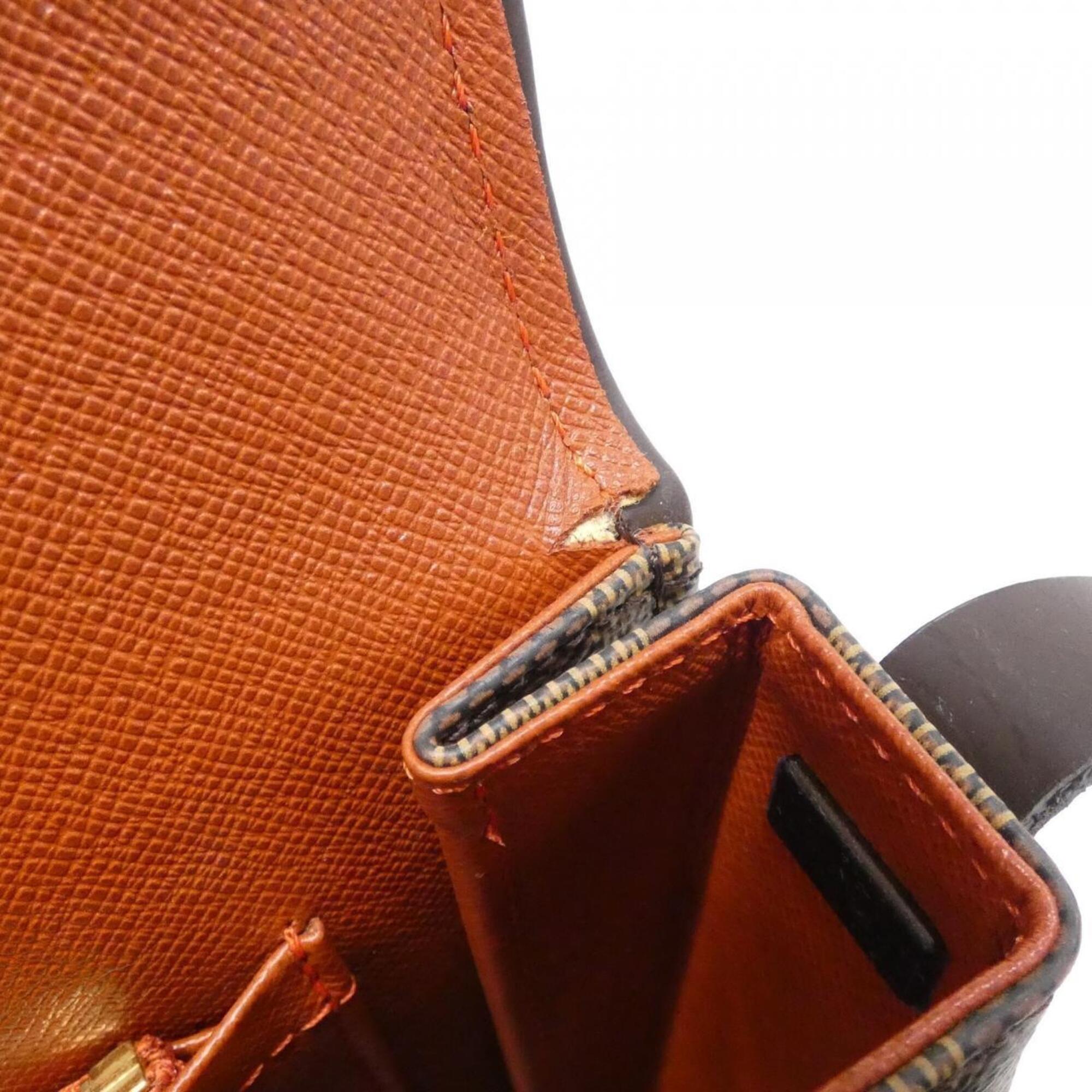 Louis Vuitton Brown Coated Canvas Shoulder Bag (Pre-Owned)