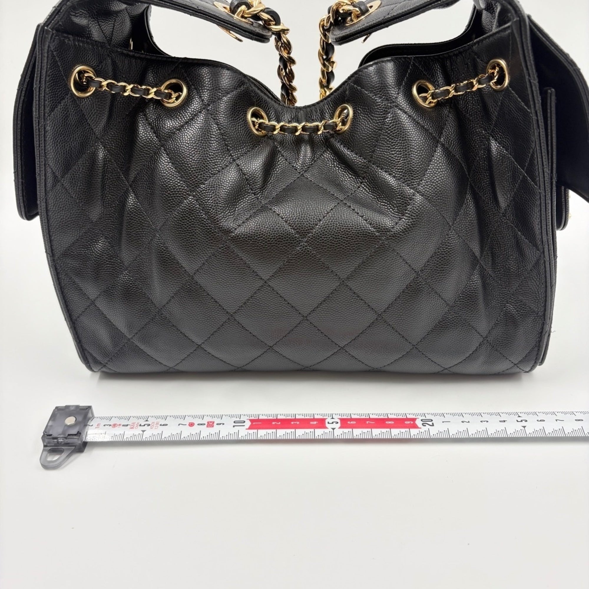 Chanel Black Handbag (Pre-Owned)
