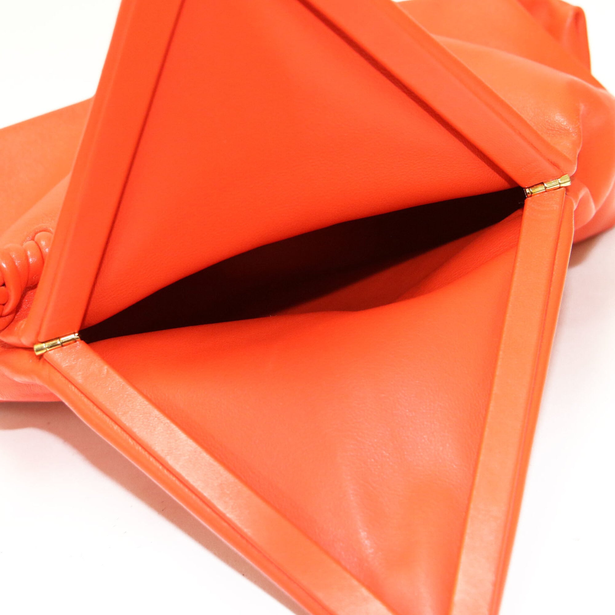 Bottega Veneta Orange Leather Clutch Bag Handbag (Pre-Owned)