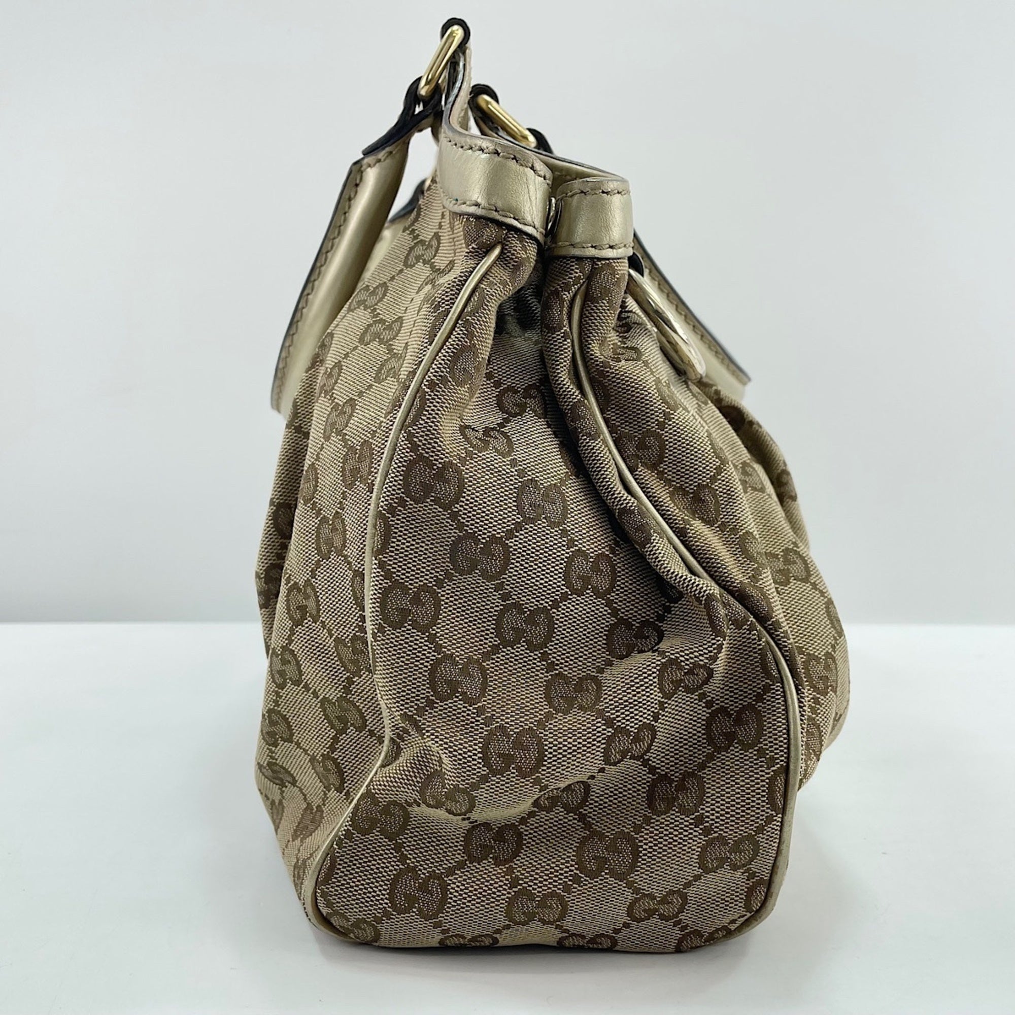 Gucci Beige Handbag (Pre-Owned)