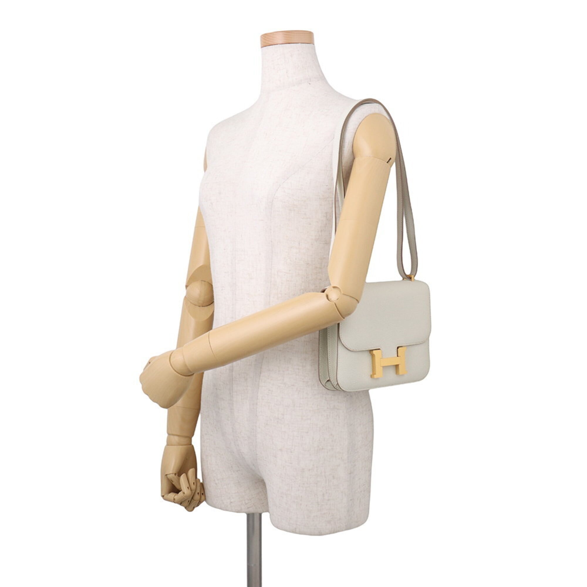 Hermes Ivory Chevre Myzore Leather Handbag (Pre-Owned)