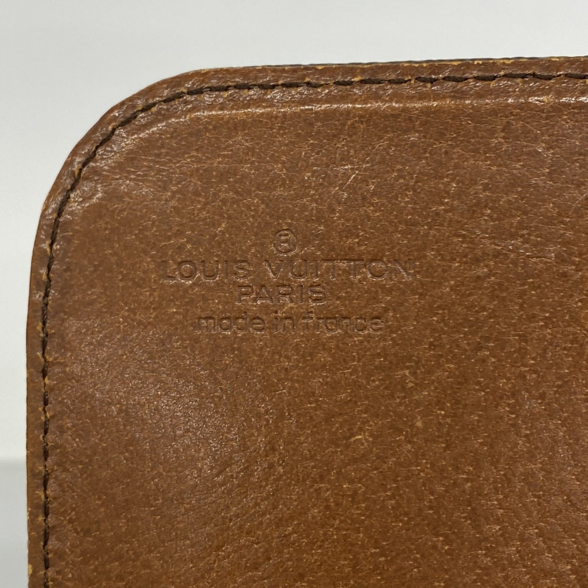 Louis Vuitton Brown Shoulder Bag (Pre-Owned)