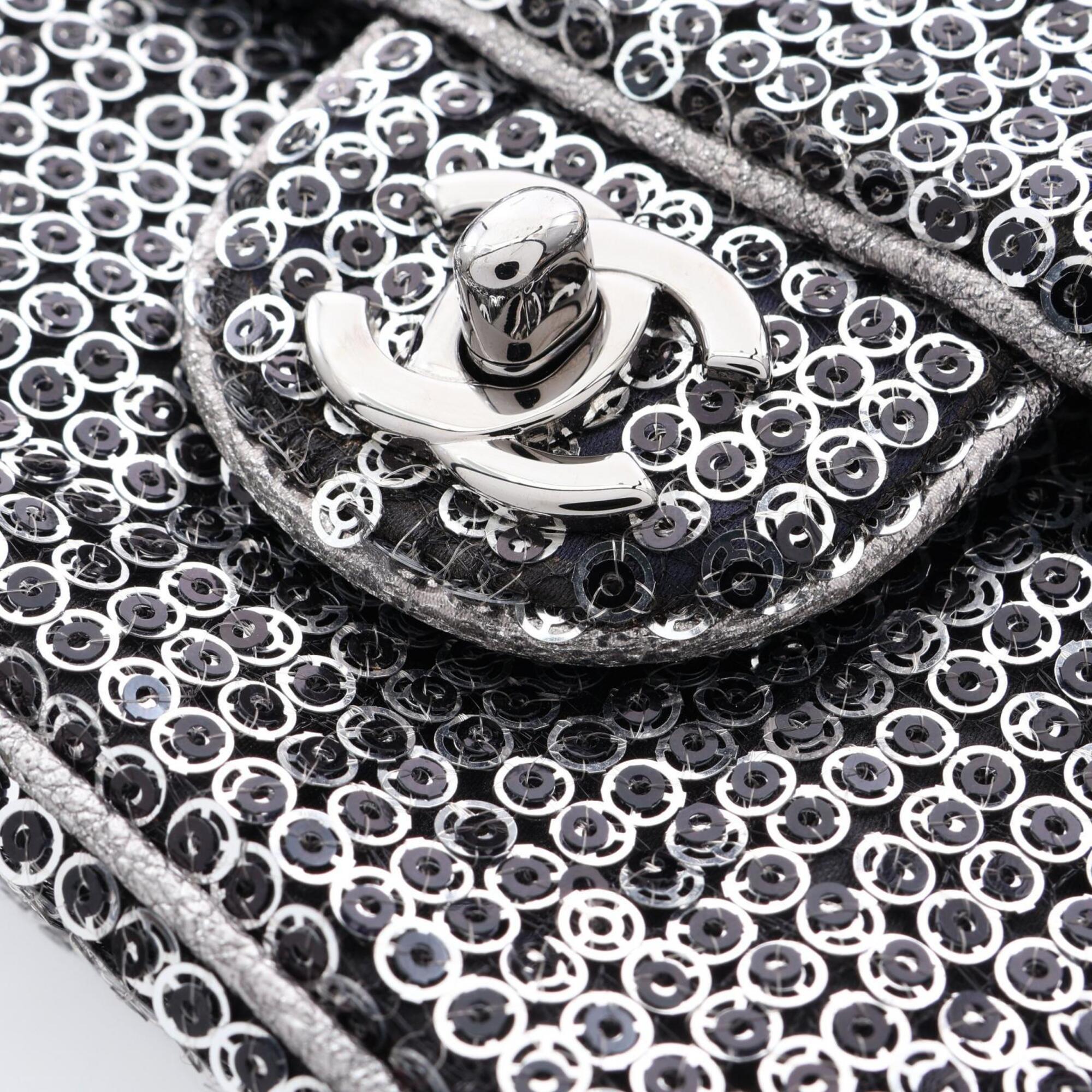 Chanel Silver Leather Spangles Handbag Shoulder Bag (Pre-Owned)