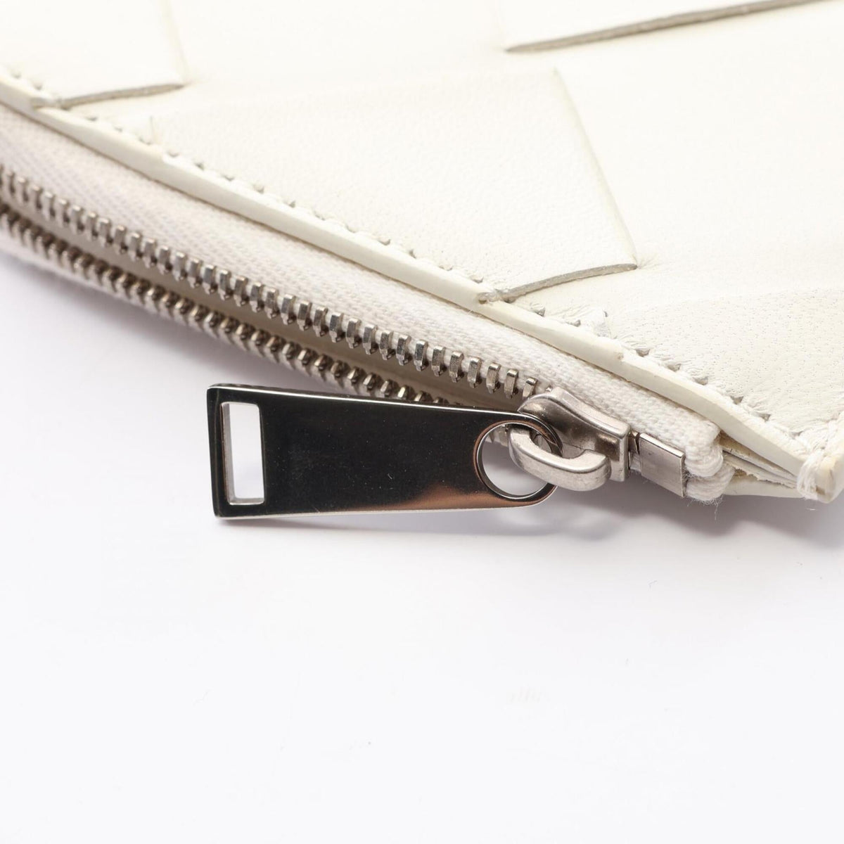 Bottega Veneta White Leather Coin Purse/Coin Case (Pre-Owned)