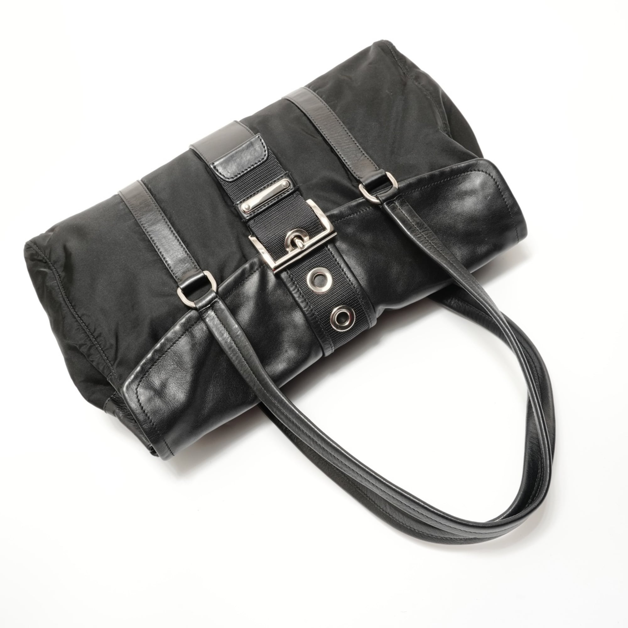 Prada Black Nylon Leather Shoulder Bag (Pre-Owned)