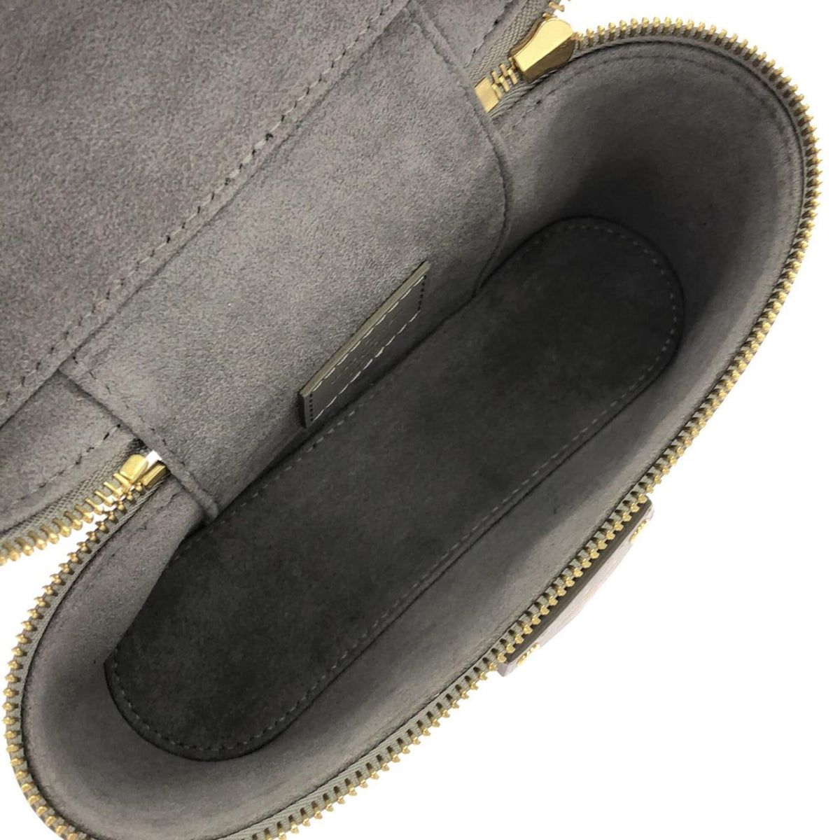 Louis Vuitton Gray Leather Handbag Pouch Shoulder Bag (Pre-Owned)