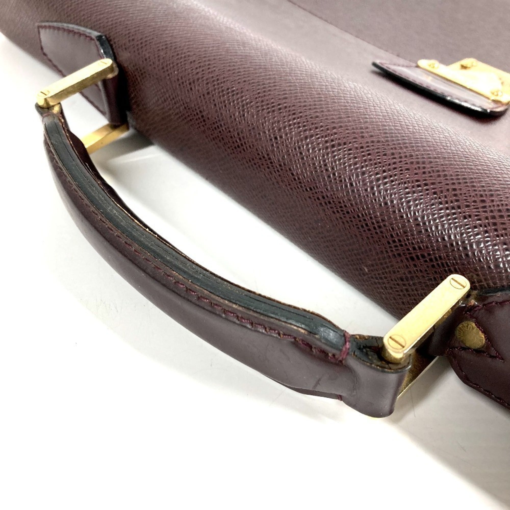 Louis Vuitton Acajou Purple Taiga Leather Briefcase Handbag (Pre-Owned)