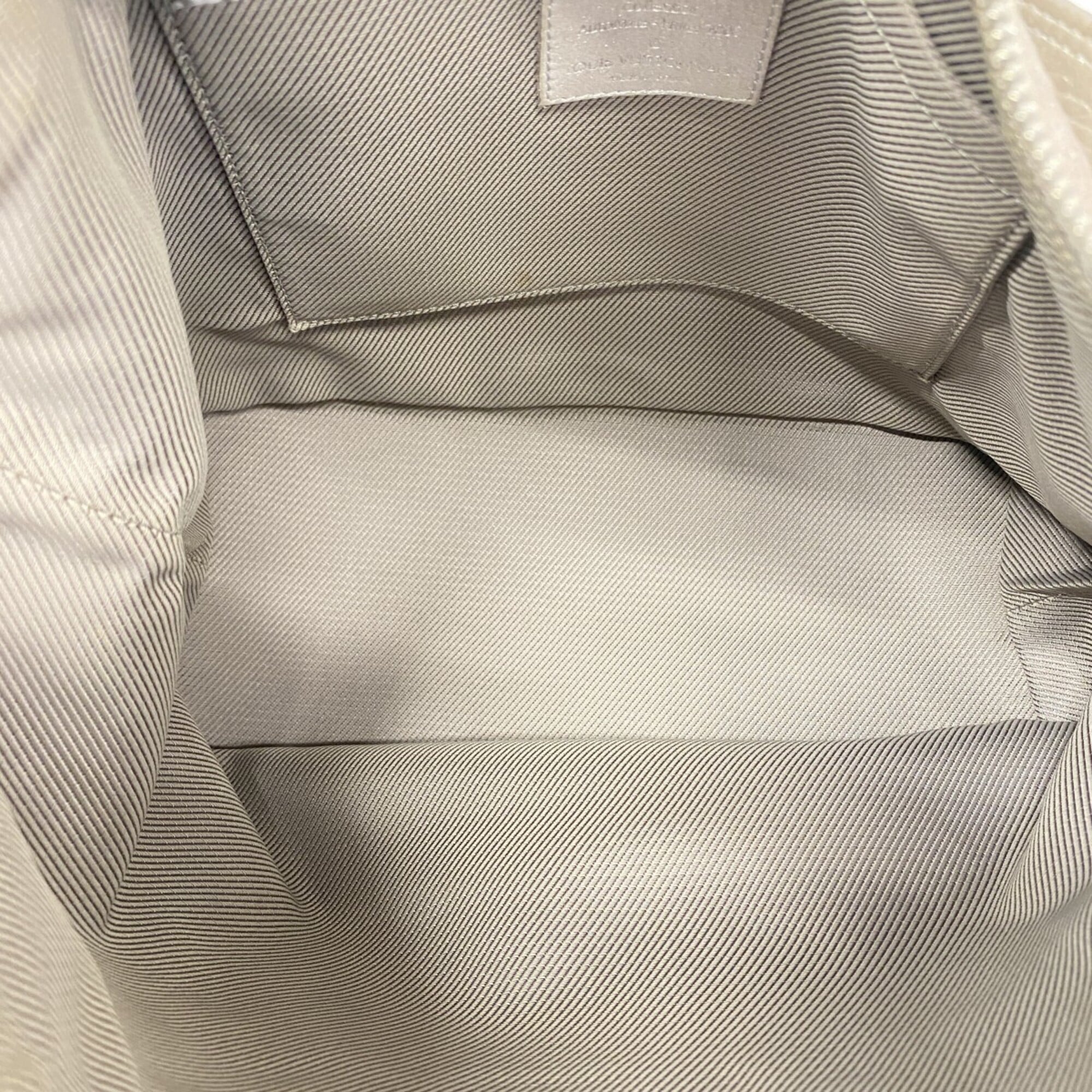 Louis Vuitton Argent Handbag (Pre-Owned)