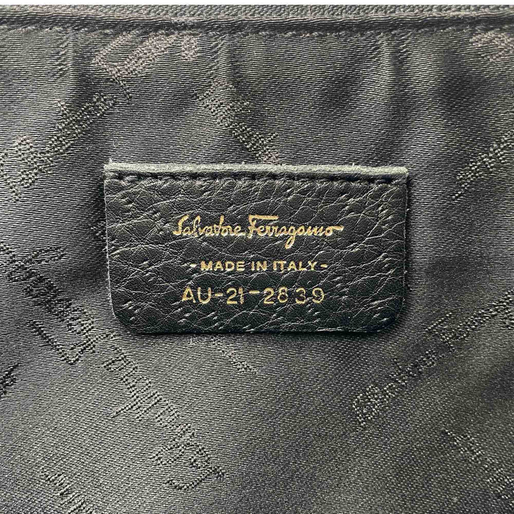 Salvatore Ferragamo Black Leather Metal Handbag Pouch Shoulder Bag (Pre-Owned)