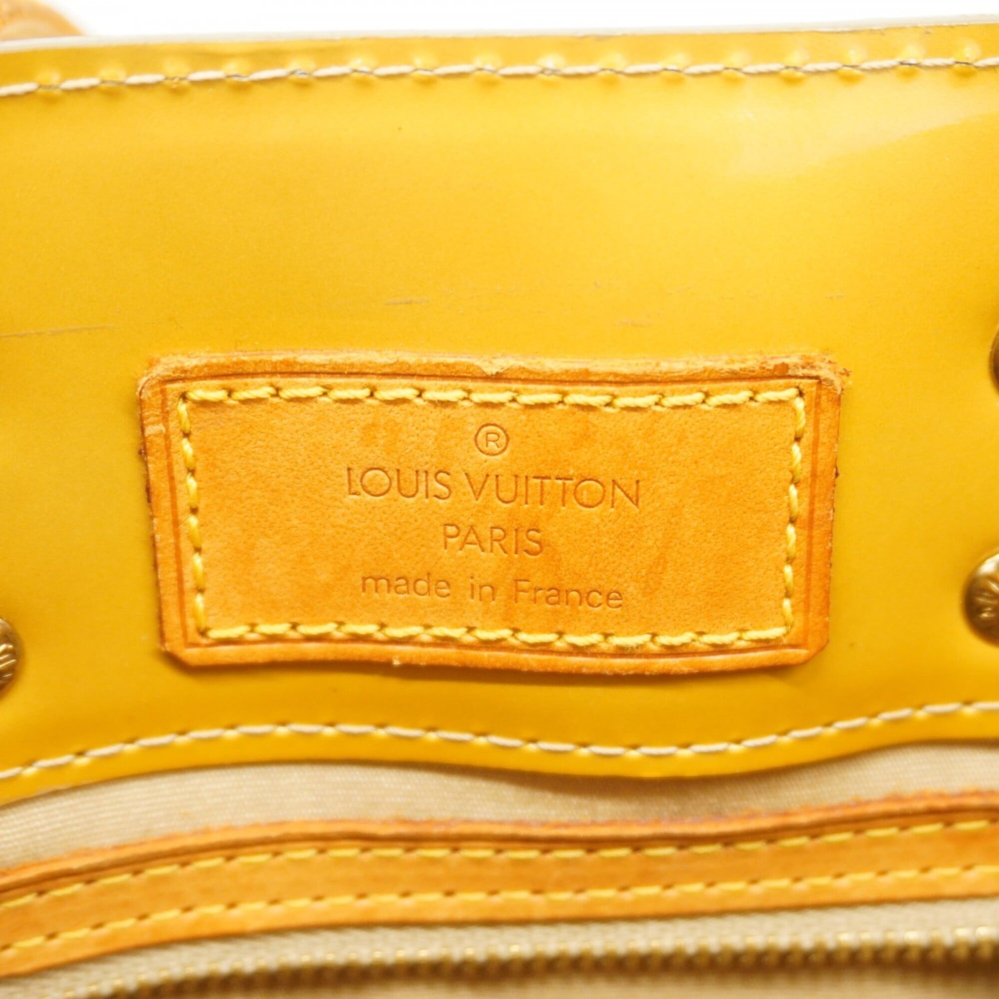 Louis Vuitton Beige Handbag (Pre-Owned)
