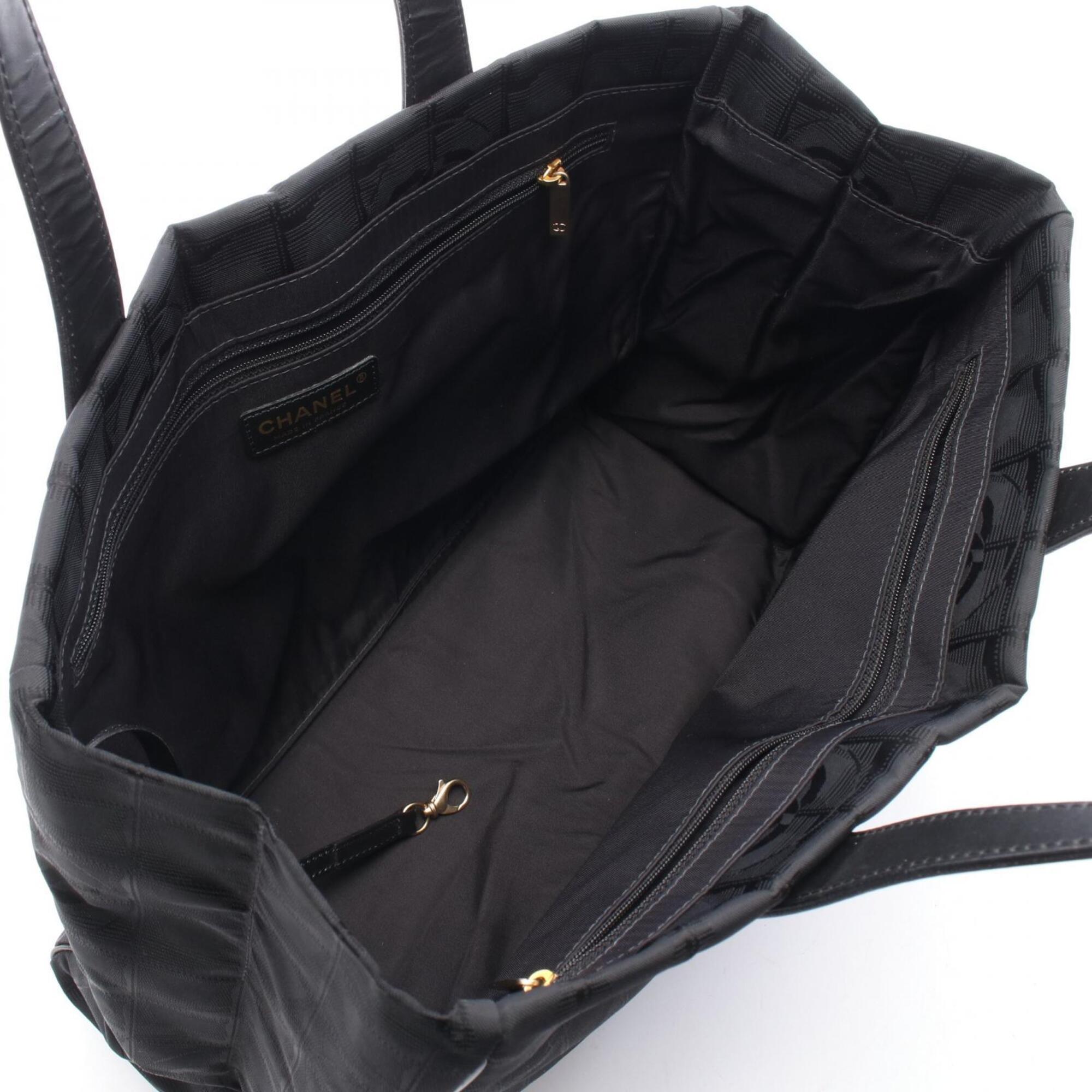 Chanel Black New Travel Line Handbag Tote Bag (Pre-Owned)