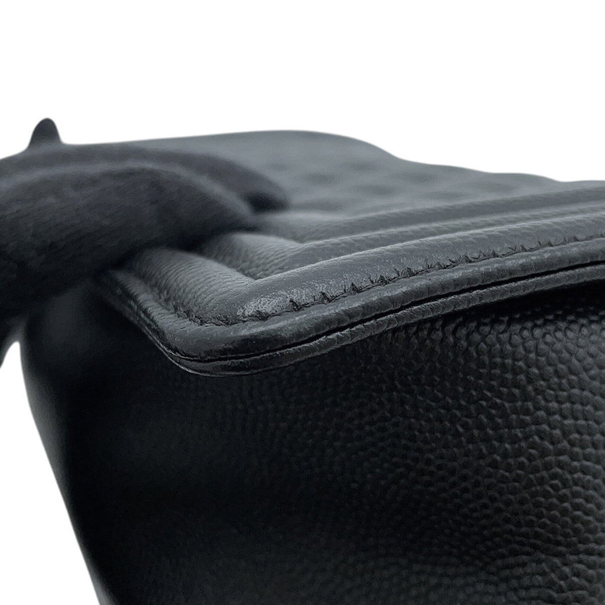 Chanel Black Grained Calfskin Handbag Shoulder Bag (Pre-Owned)