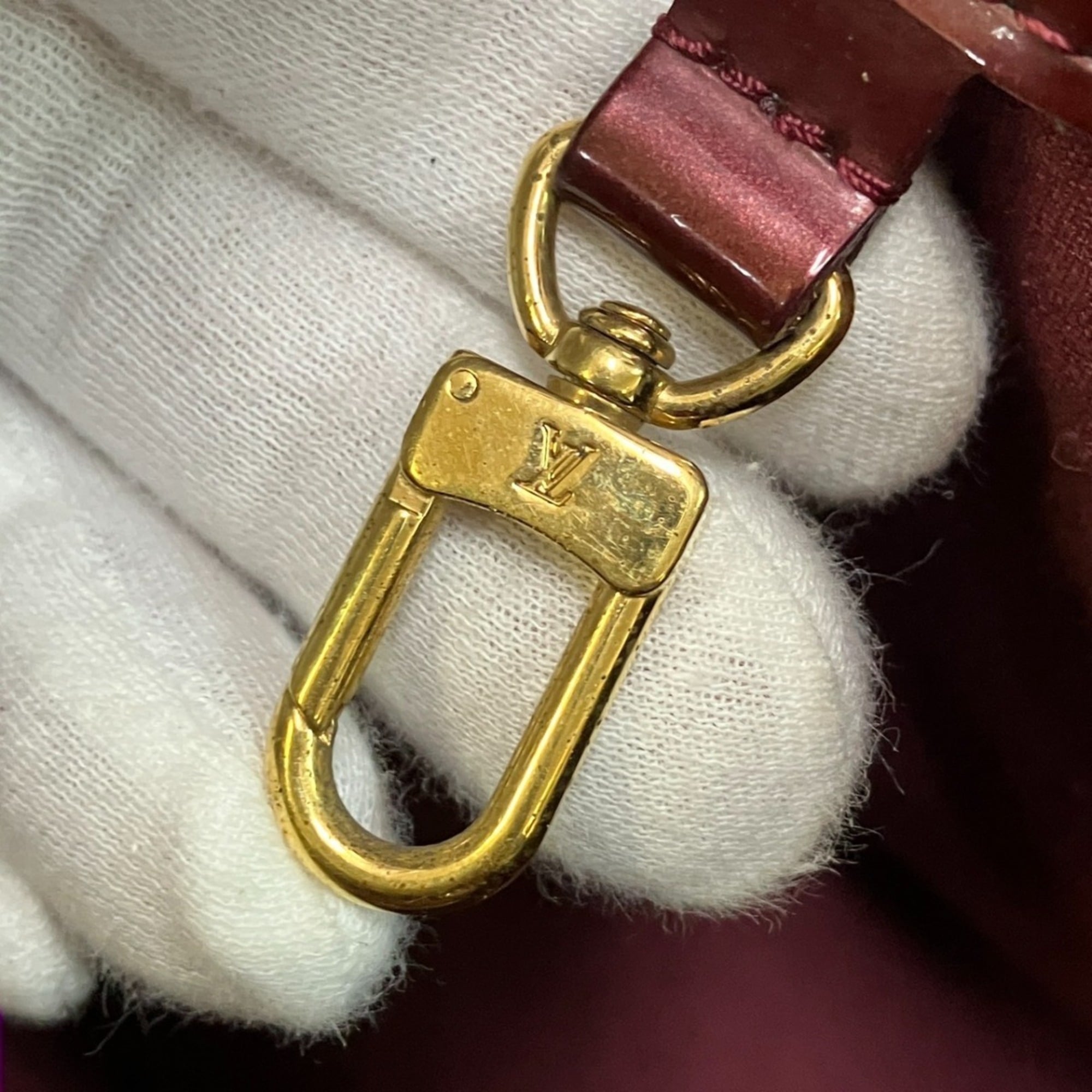 Louis Vuitton Monogram Vernis Amarante Monogram Vernis Handbag (Pre-Owned)
