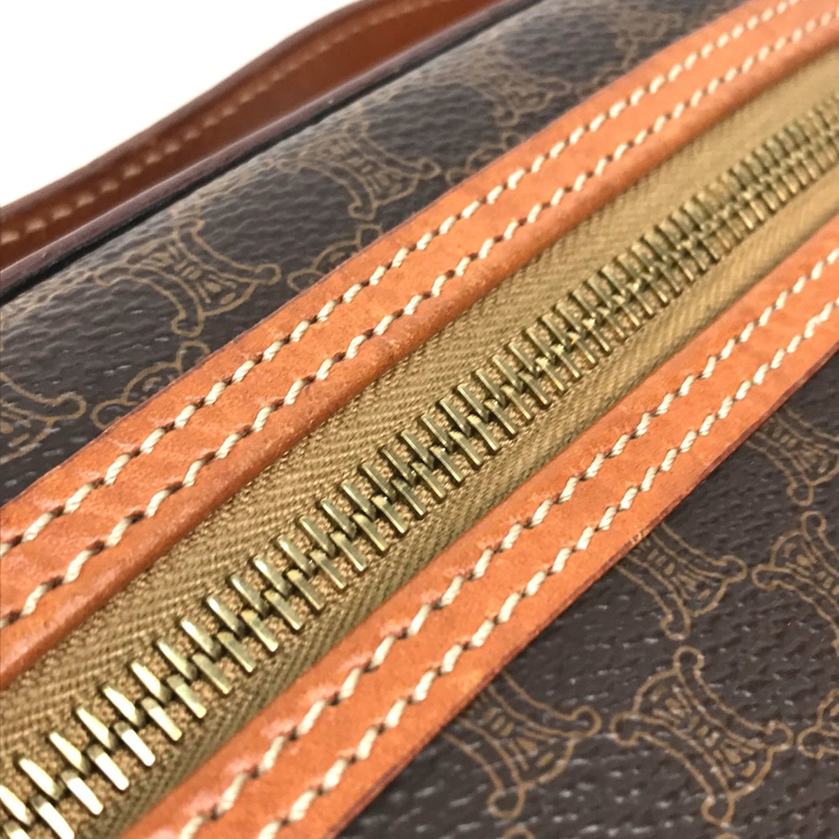 Celine Brown Leather Handbag (Pre-Owned)