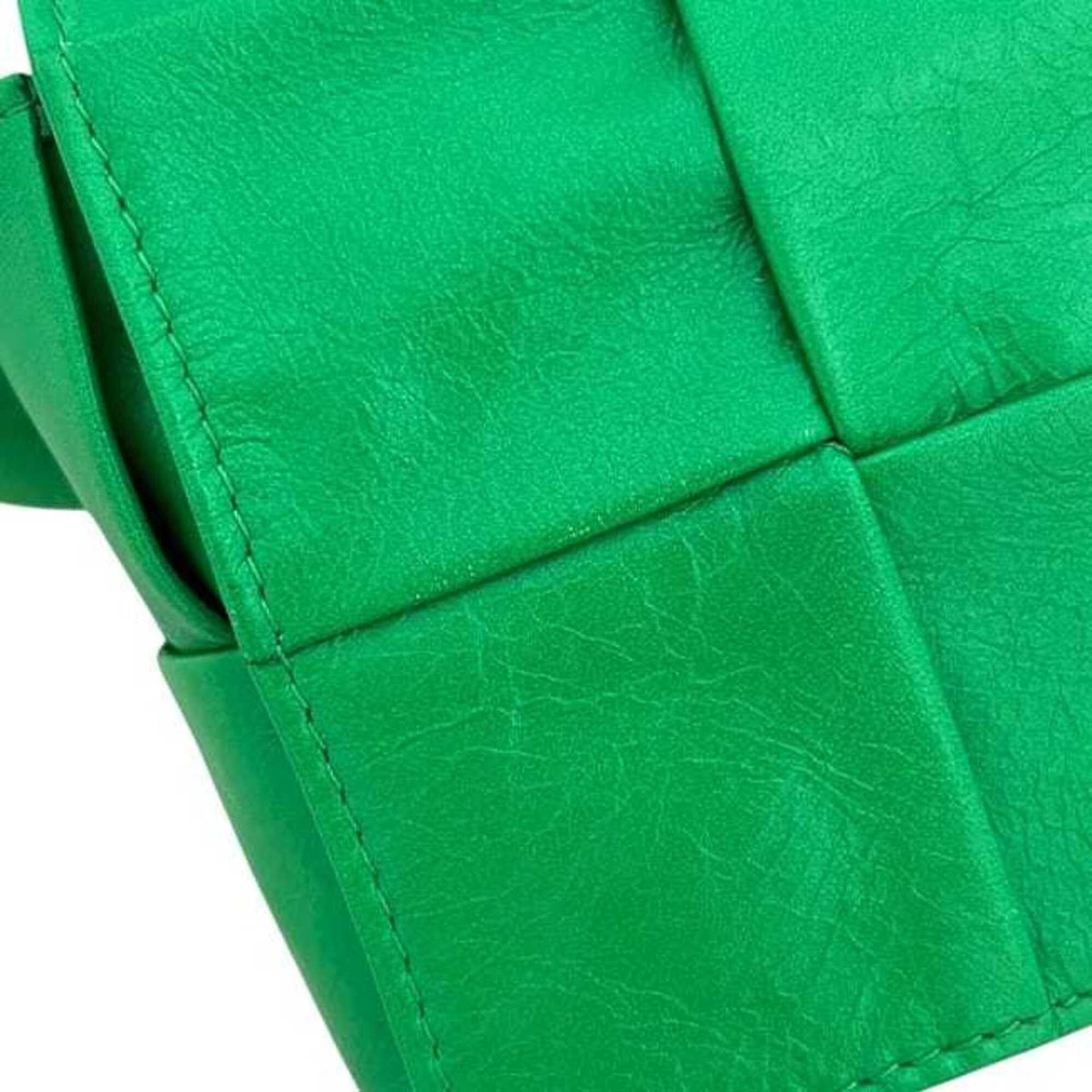 Bottega Veneta Green Leather Shoulder Bag (Pre-Owned)